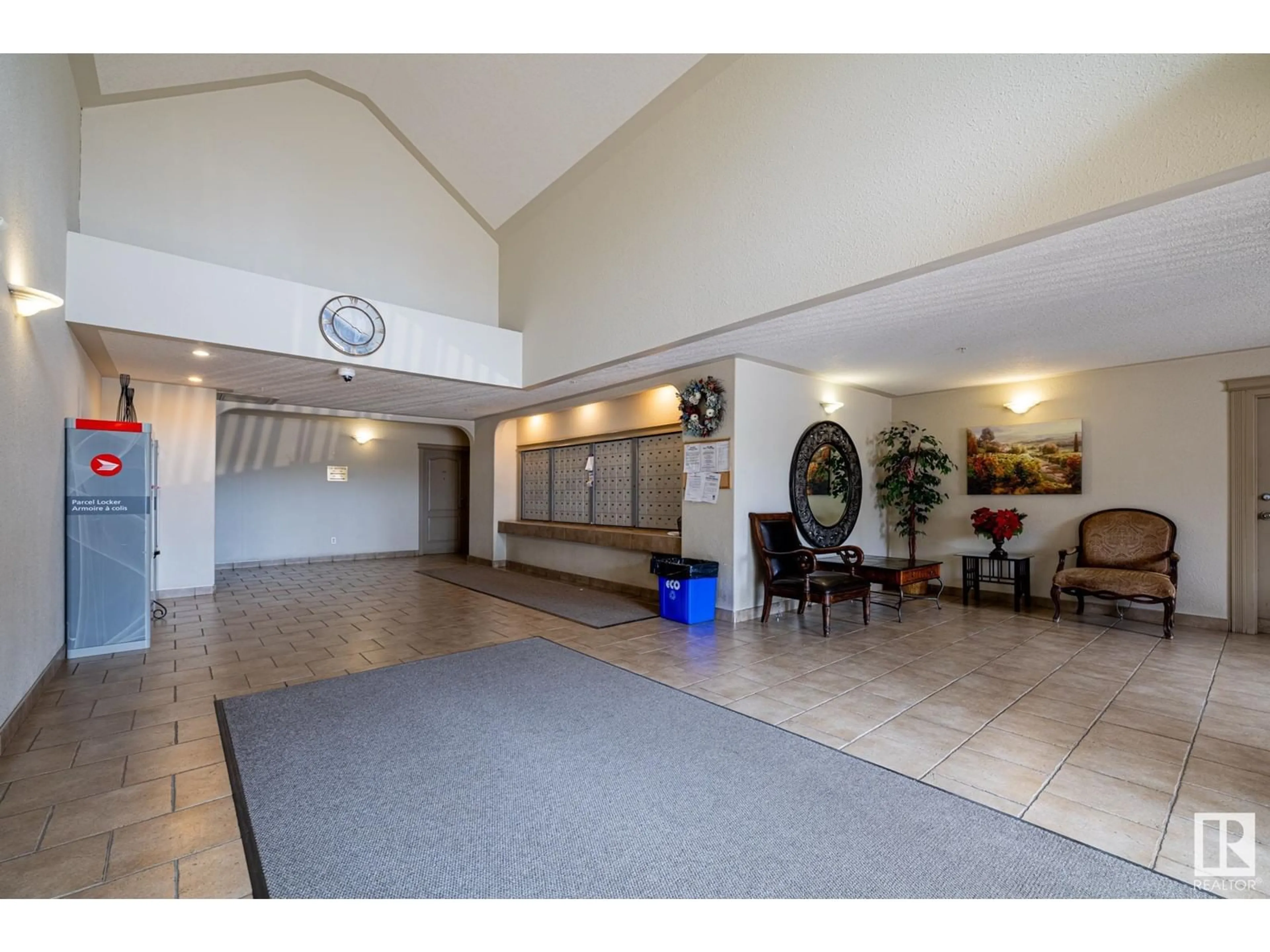 Lobby for 7511 - 431 171 ST NW, Edmonton Alberta T5T6S7