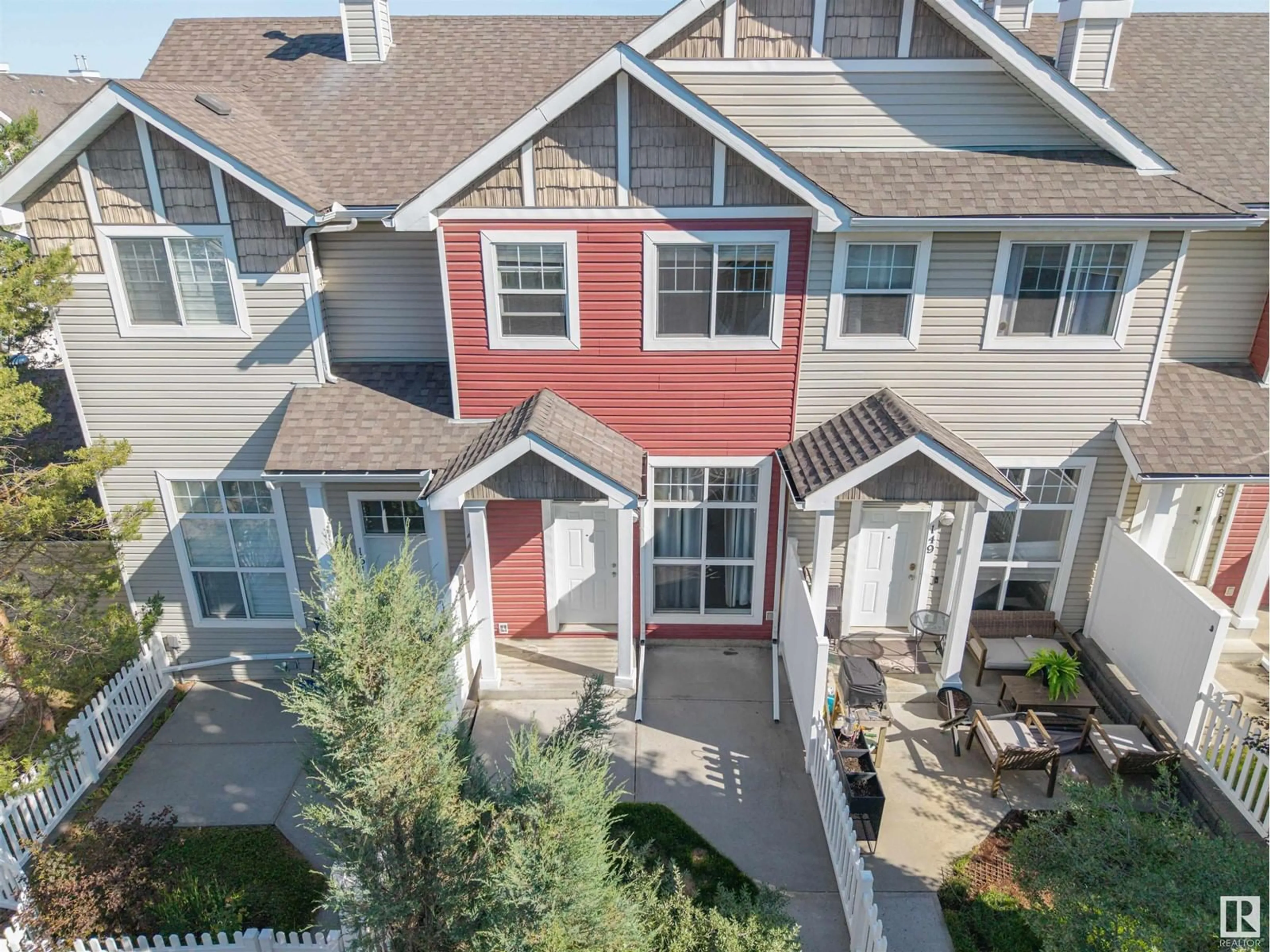 A pic from outside/outdoor area/front of a property/back of a property/a pic from drone, city buildings view from balcony for 5604 - 150 199 ST, Edmonton Alberta T6M2Z9