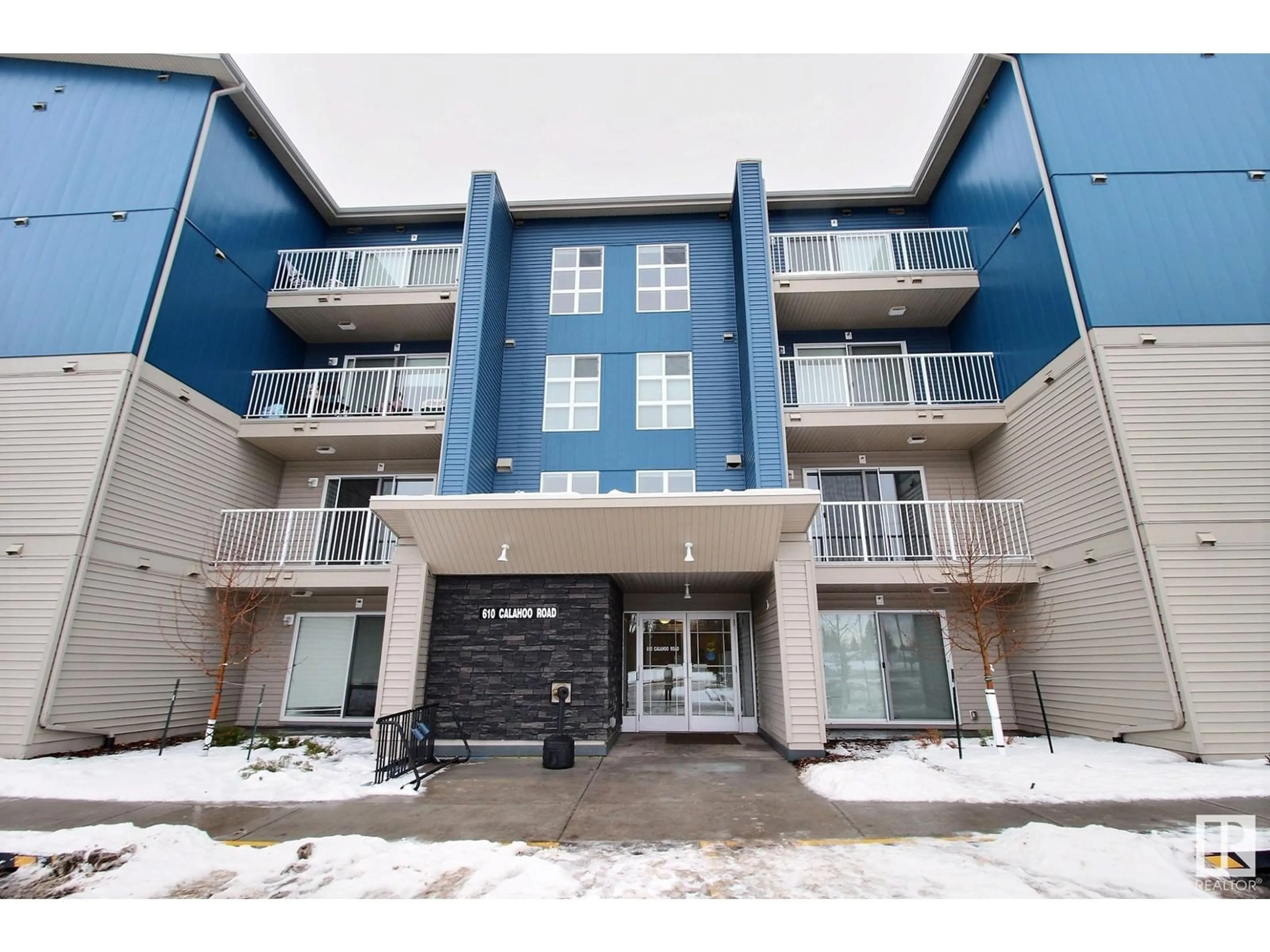Indoor foyer for #103 - 610 CALAHOO RD, Spruce Grove Alberta T7X1R1