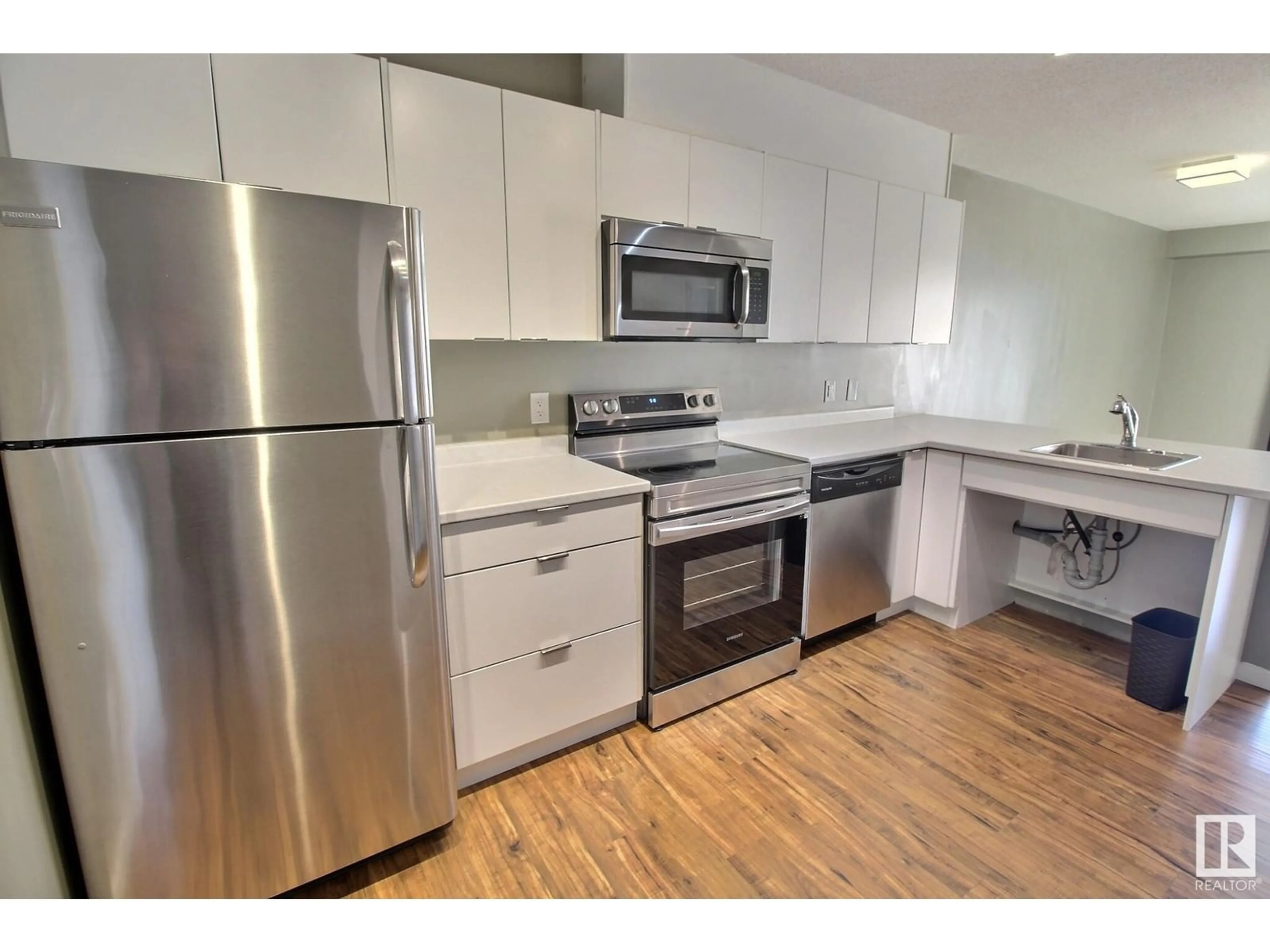 Standard kitchen, wood/laminate floor for #103 - 610 CALAHOO RD, Spruce Grove Alberta T7X1R1