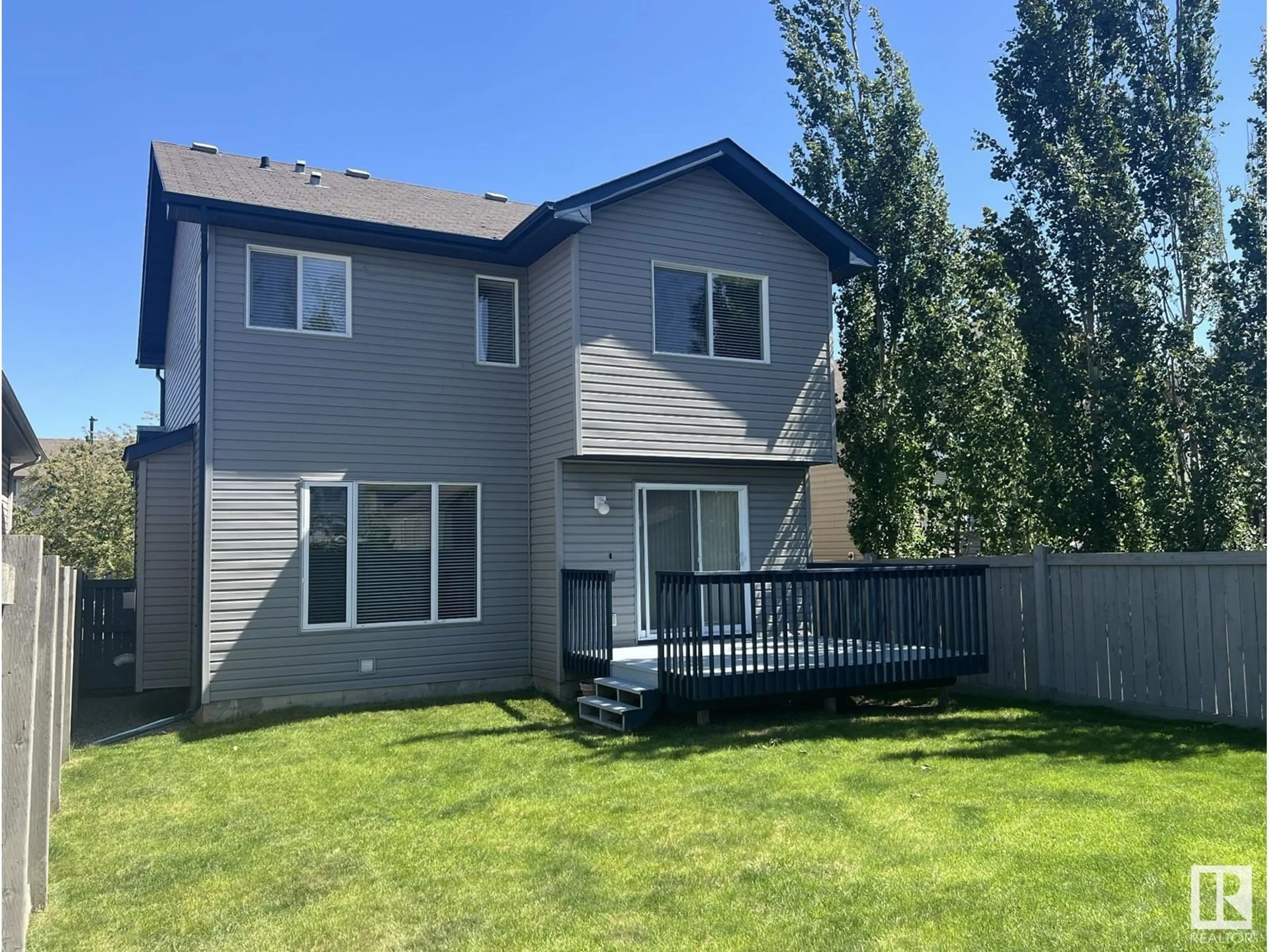 Home with vinyl exterior material, unknown for 612 60 ST, Edmonton Alberta T6X0G4