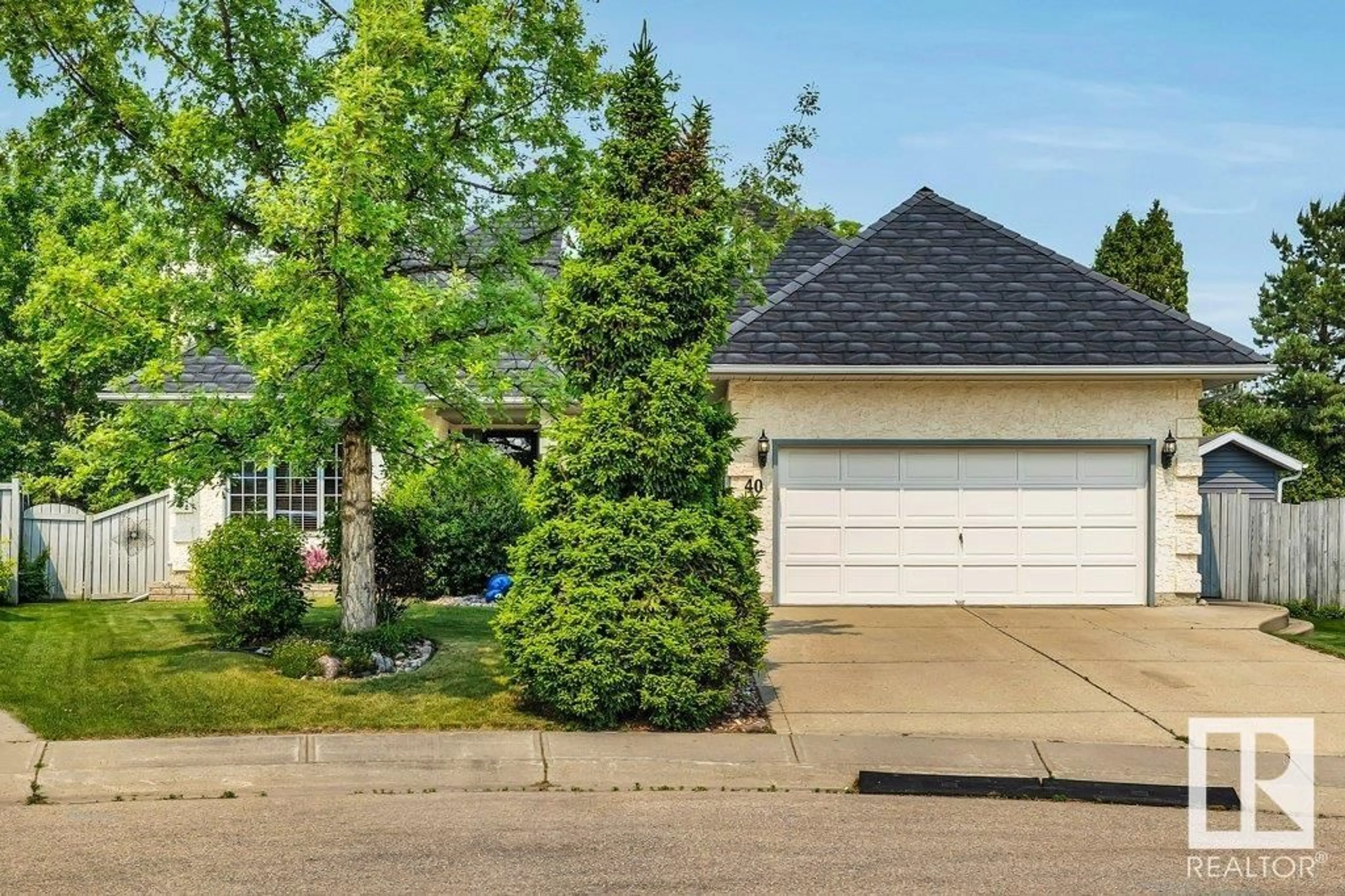 Unknown for 40 NOTTINGHAM CR, Sherwood Park Alberta T8A5L5