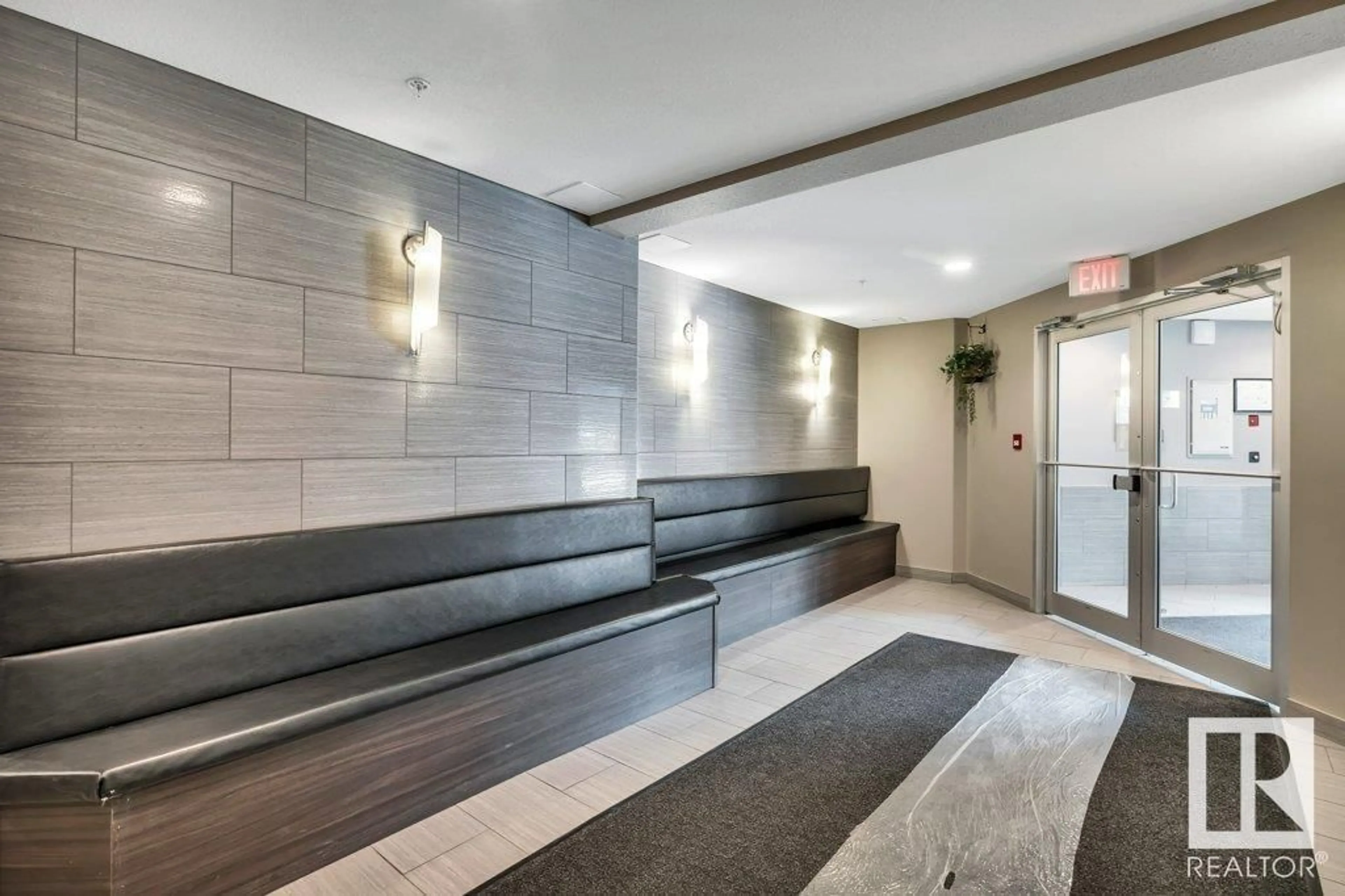 Lobby for 6084 - 315 STANTON DR, Edmonton Alberta T6X0Z4