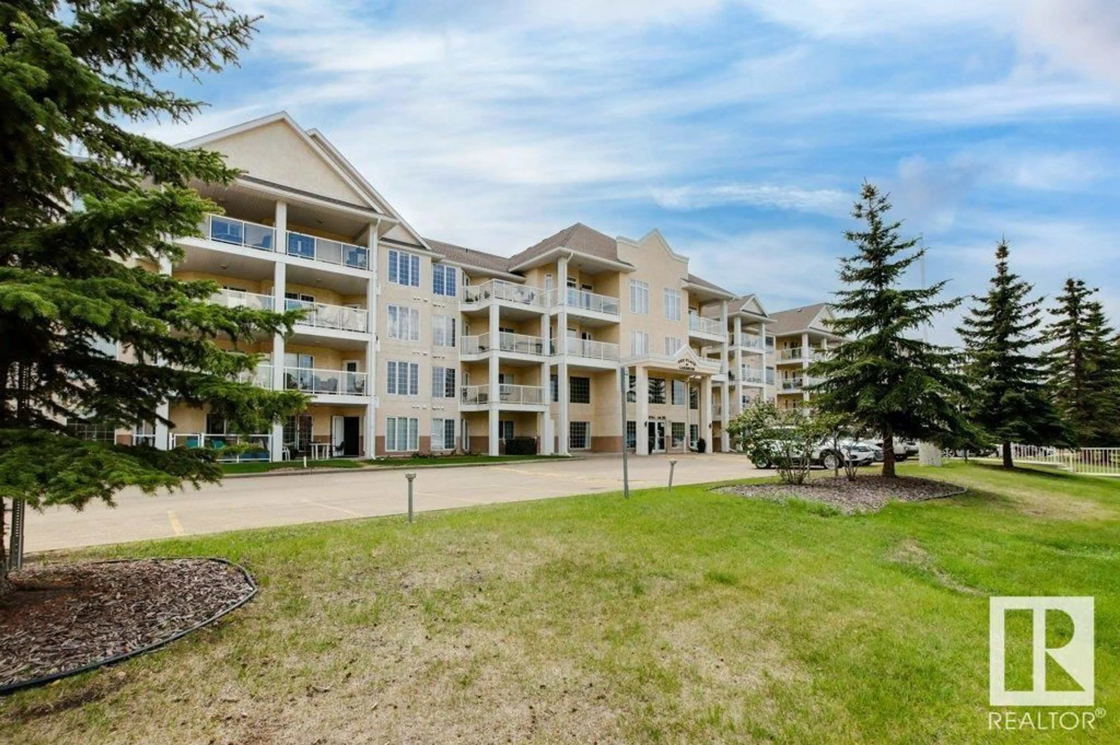 Patio, water/lake/river/ocean view for #125 - 2741 55 ST, Edmonton Alberta T6L7G7