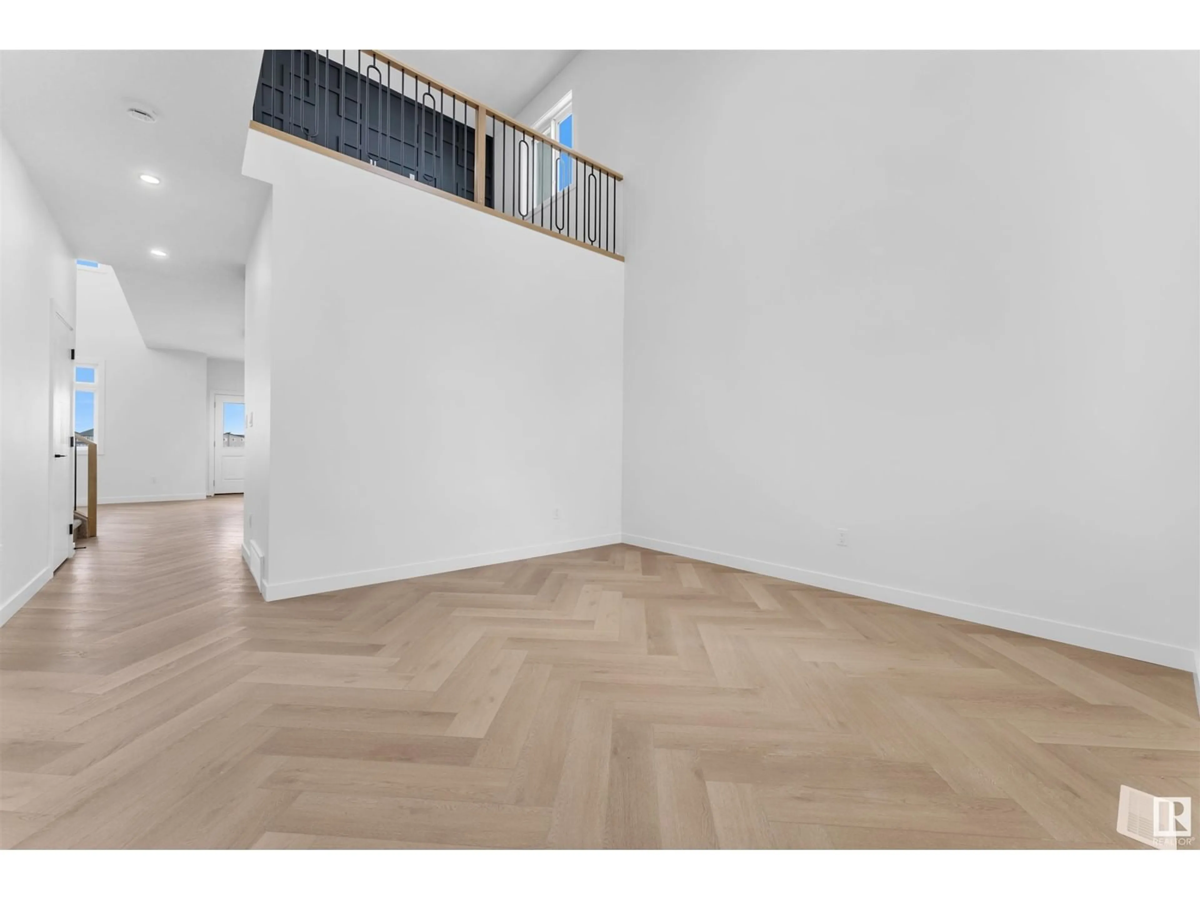 Indoor foyer for 123 LILAC CR, Leduc Alberta T9E1S7