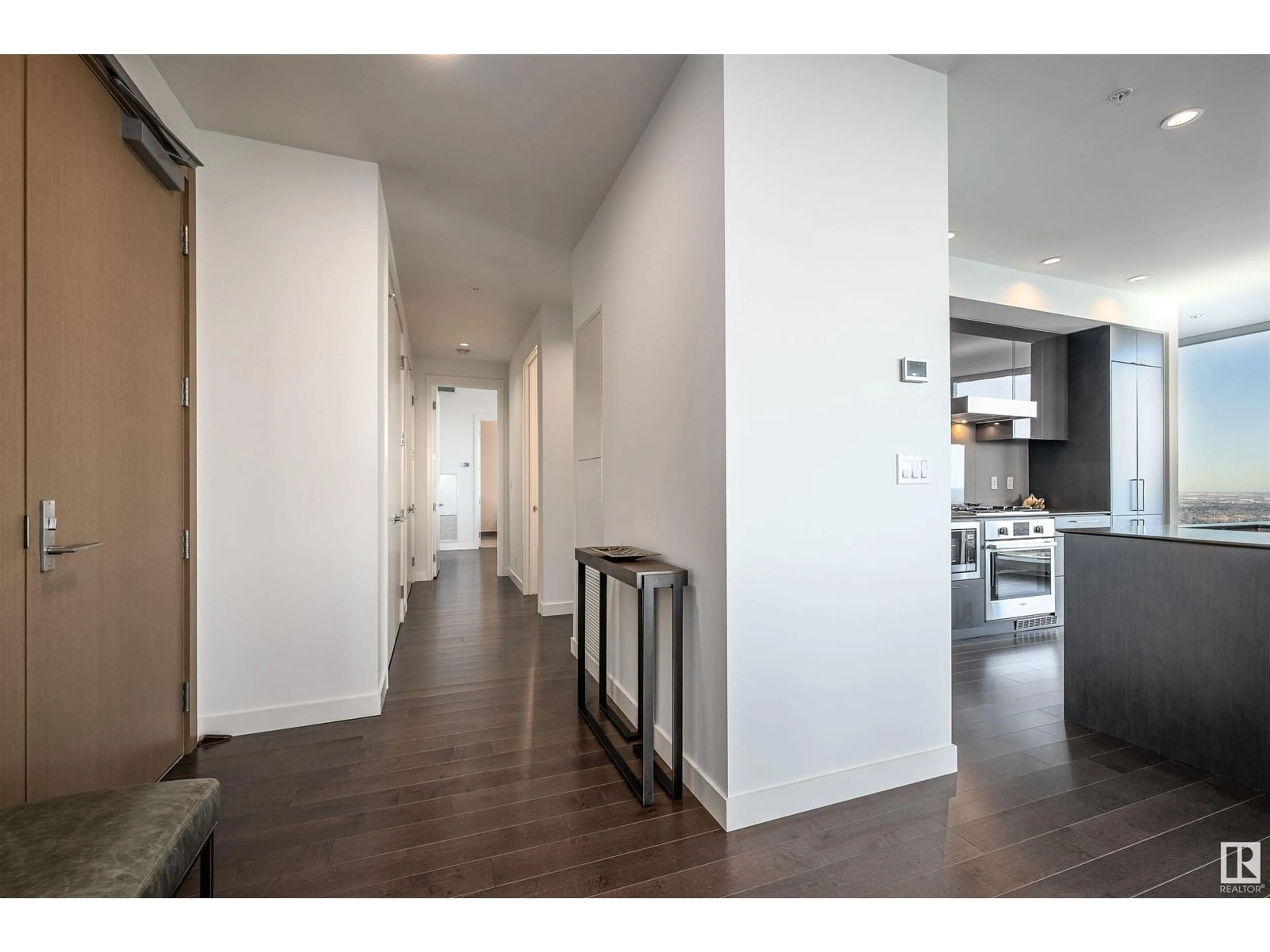 Indoor entryway for 10360 - 4703 102 ST NW, Edmonton Alberta T5J0K6