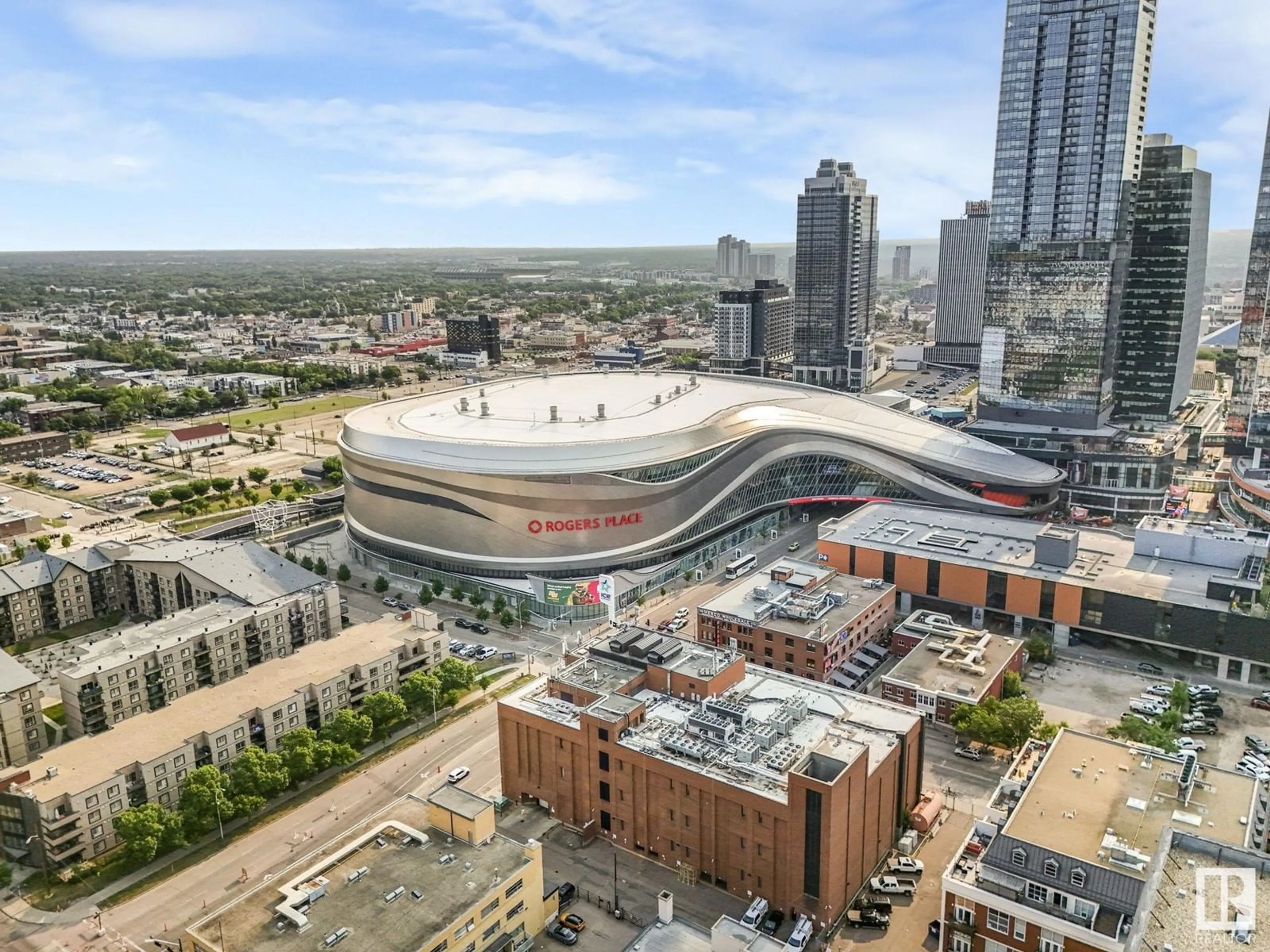A pic from outside/outdoor area/front of a property/back of a property/a pic from drone, city buildings view from balcony for 709 - 10145 109 ST NW, Edmonton Alberta T5J3M5