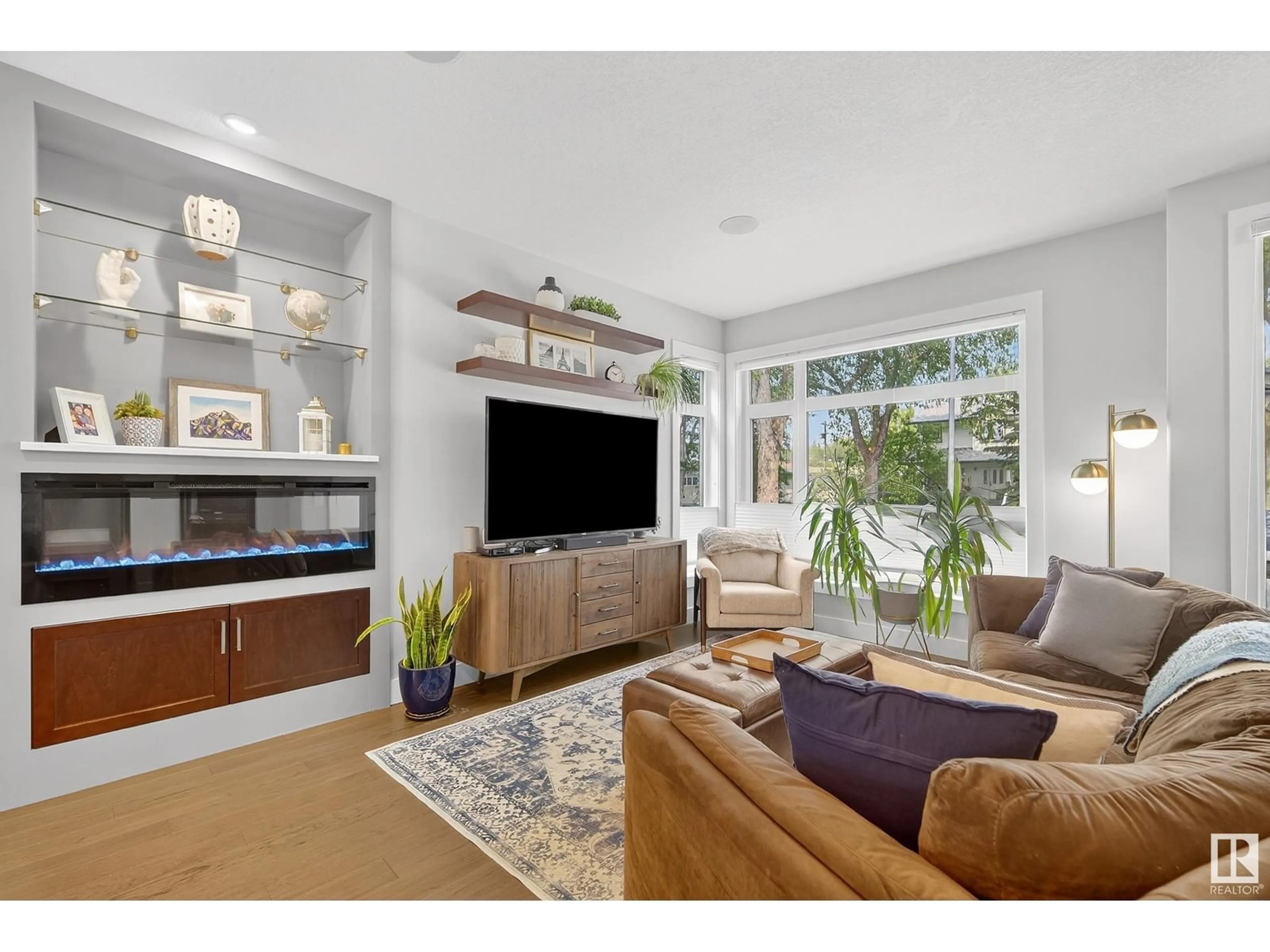 Living room with furniture, unknown for NW - 10522 83 ST, Edmonton Alberta T6A3P4