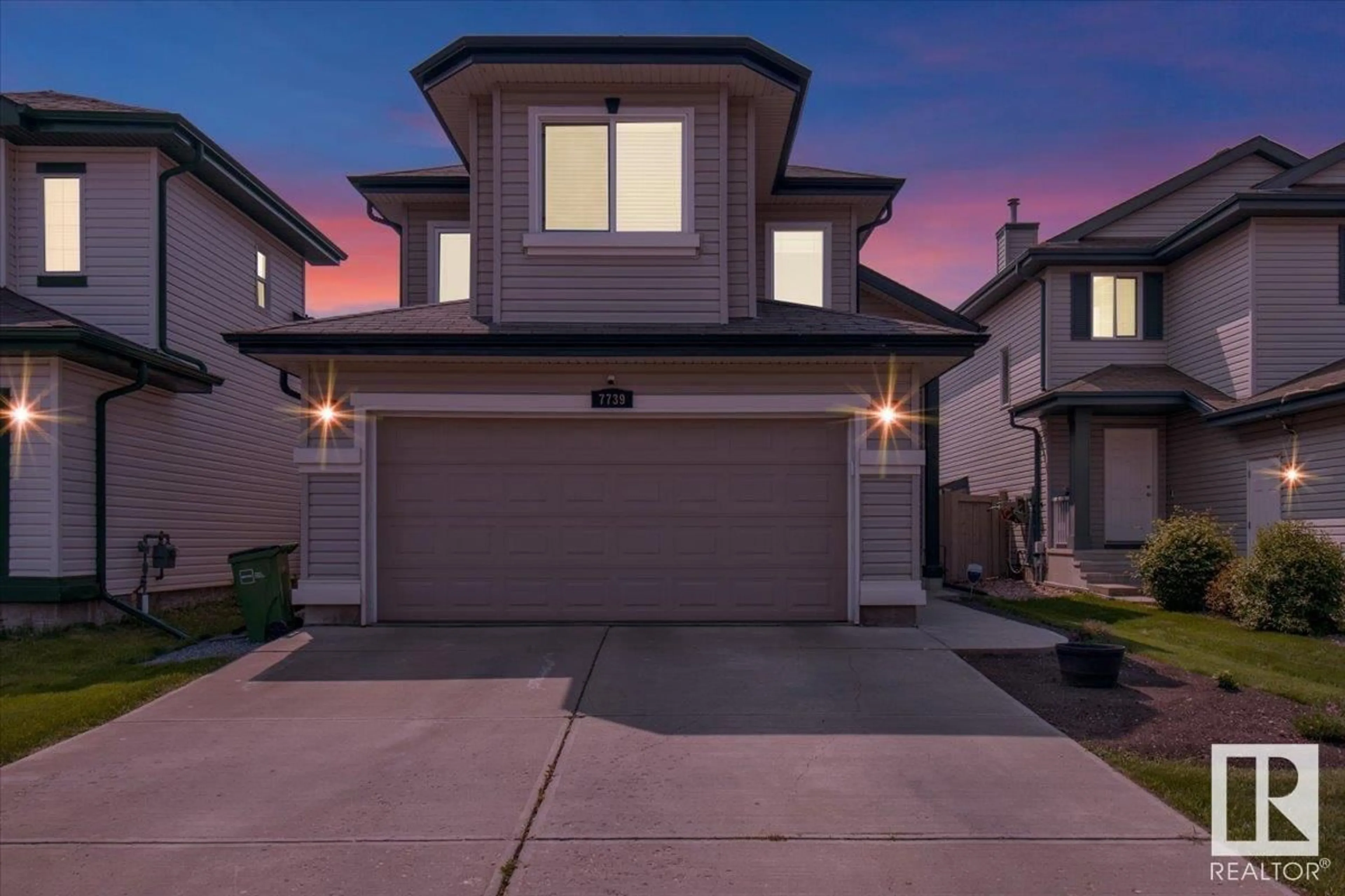 A pic from outside/outdoor area/front of a property/back of a property/a pic from drone, street for SW - 7739 7A AV, Edmonton Alberta T6X0A2