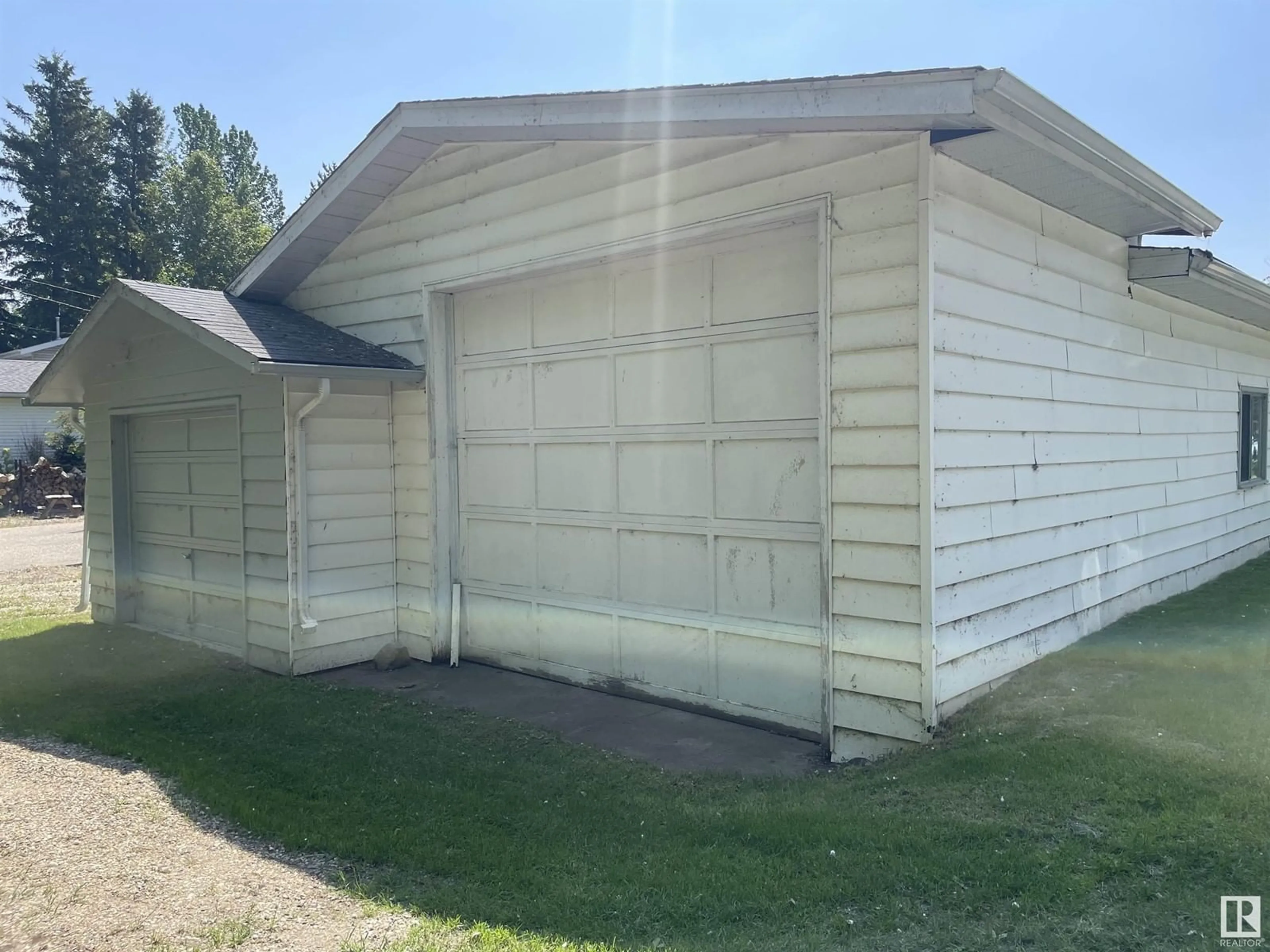 Shed for 47436 RGE ROAD 15, Rural Leduc County Alberta T0C2P0