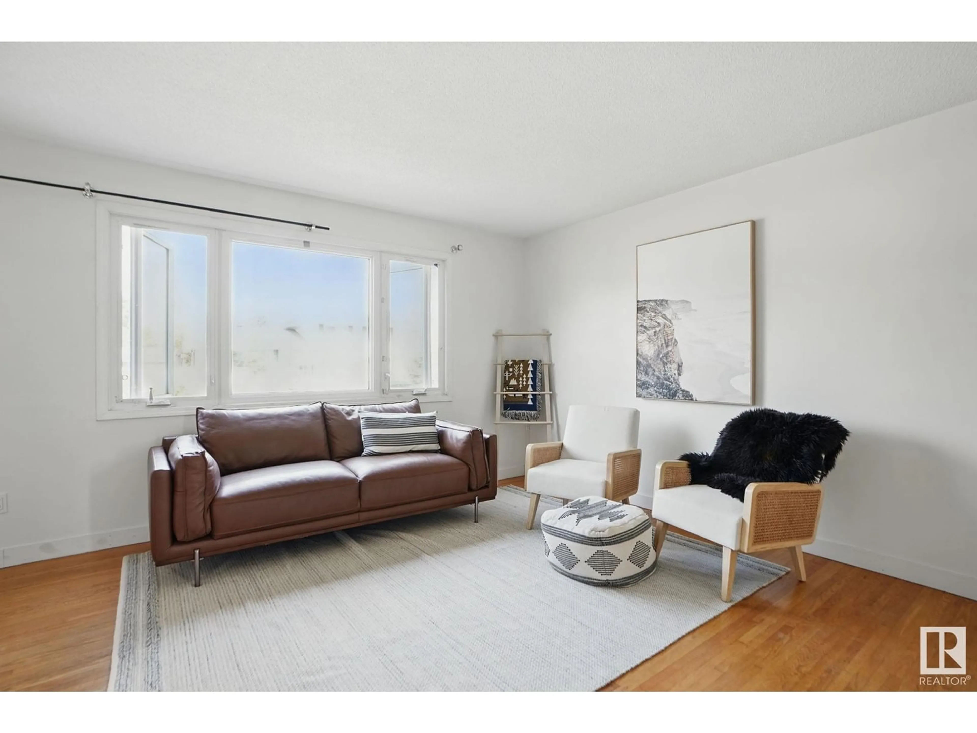 Living room with furniture, unknown for 3519 109 ST, Edmonton Alberta T6J1C2