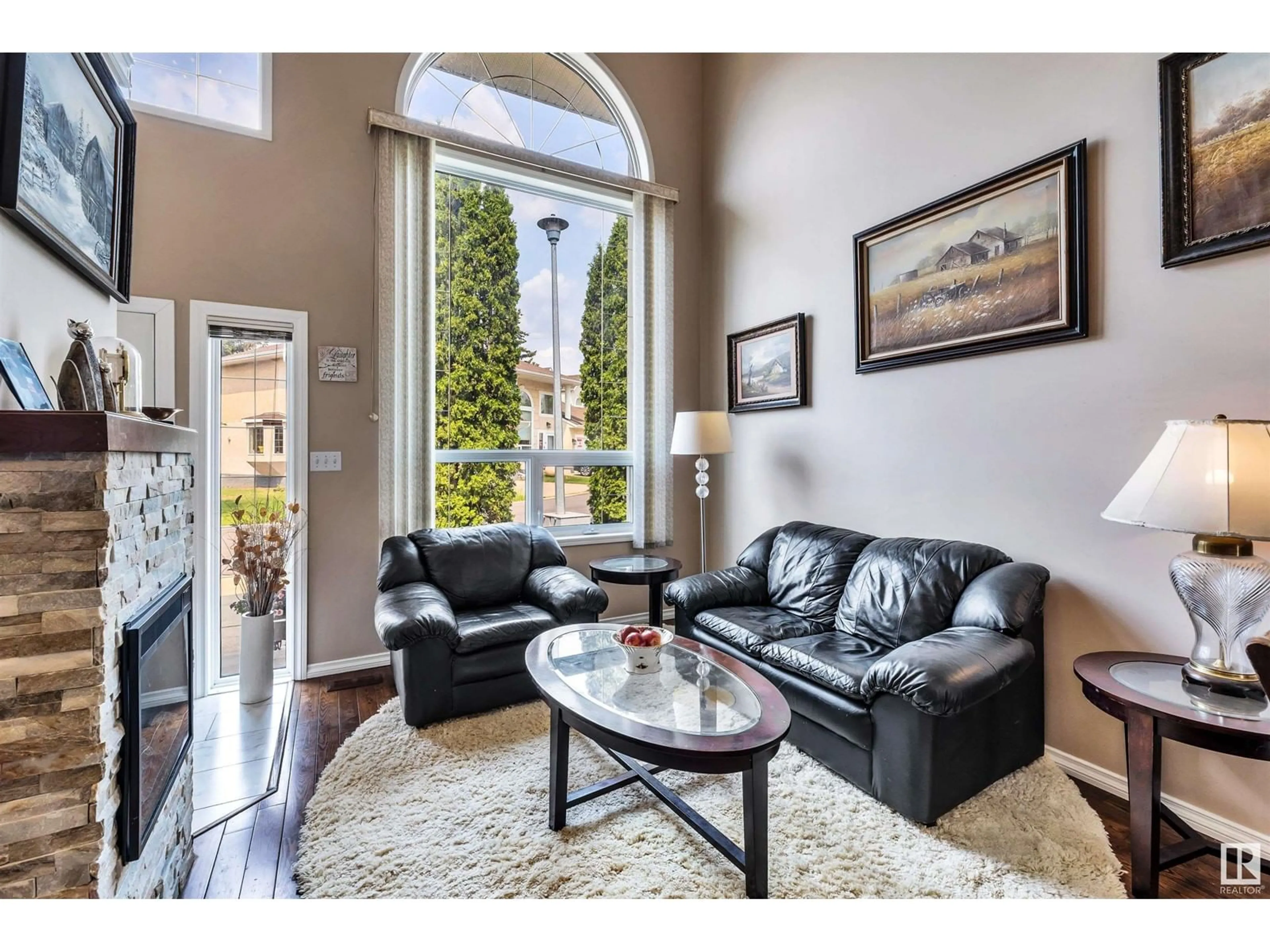 Living room with furniture, unknown for 4 - 16 FRASER DR, St. Albert Alberta T8N6P1
