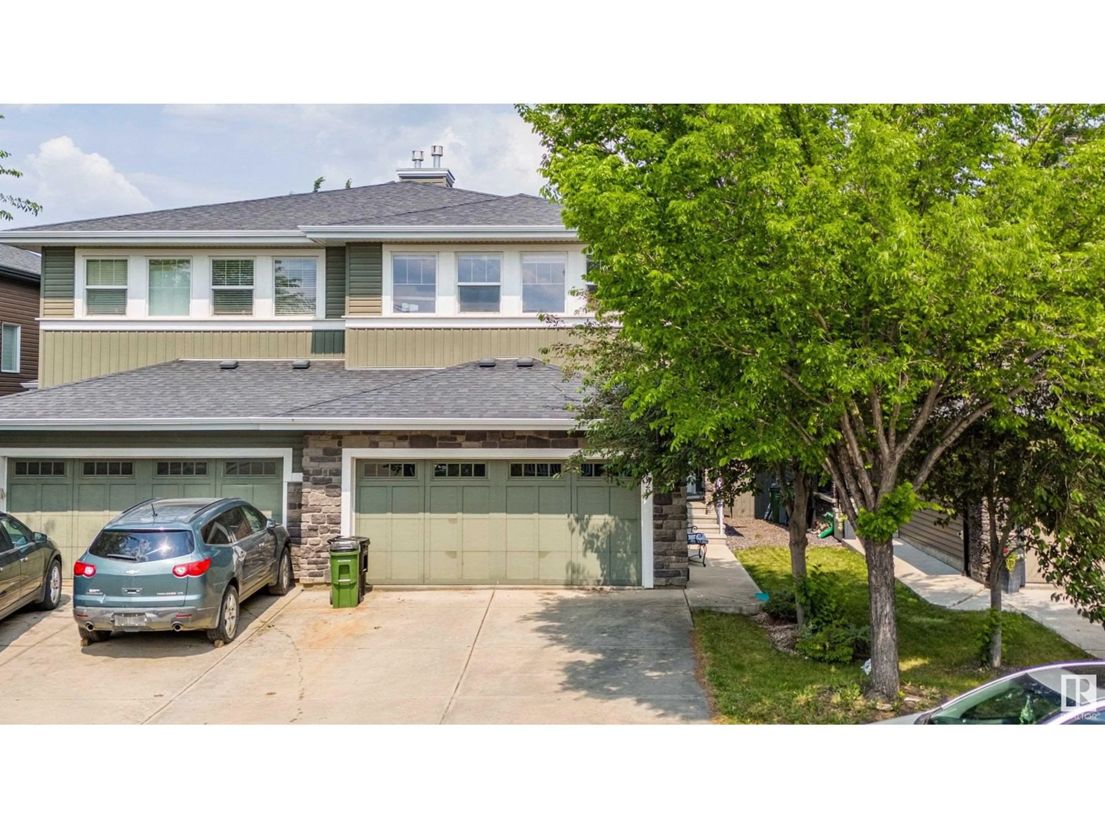 A pic from outside/outdoor area/front of a property/back of a property/a pic from drone, street for SW - 17620 10 AV, Edmonton Alberta T6W1Z9