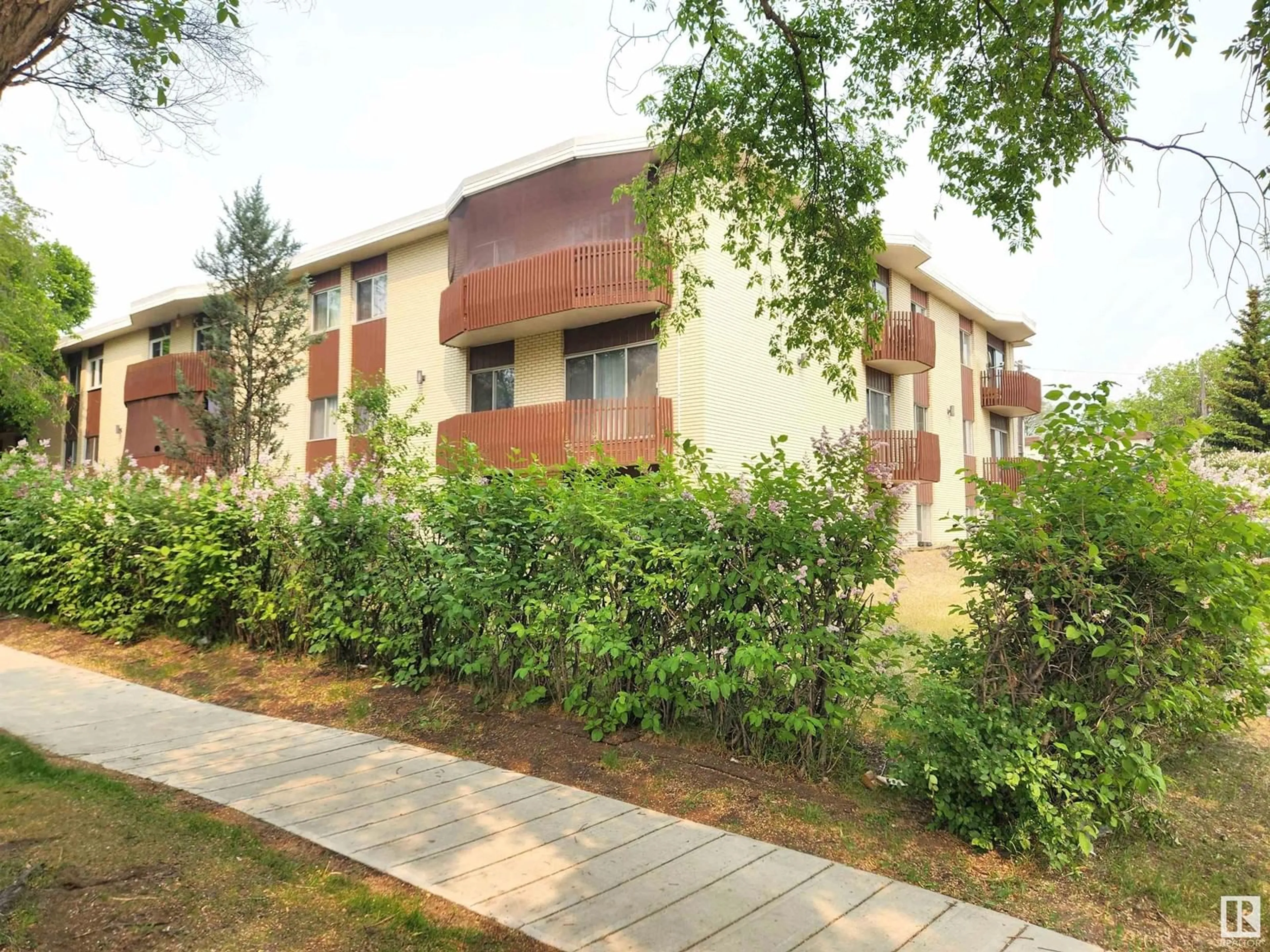 Unknown for #305 - 11907 81 ST, Edmonton Alberta T5B2S7