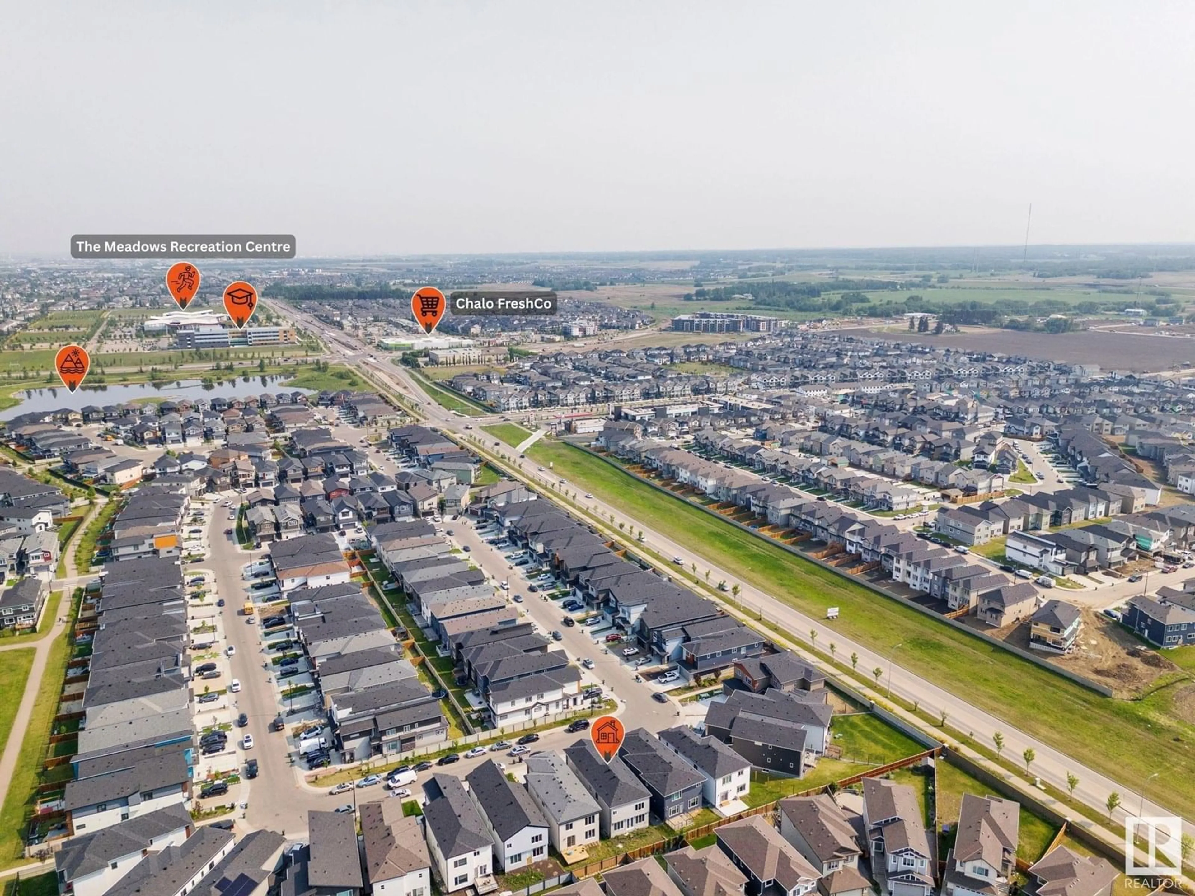 A pic from outside/outdoor area/front of a property/back of a property/a pic from drone, street for 1815 17 AV, Edmonton Alberta T6T2N2