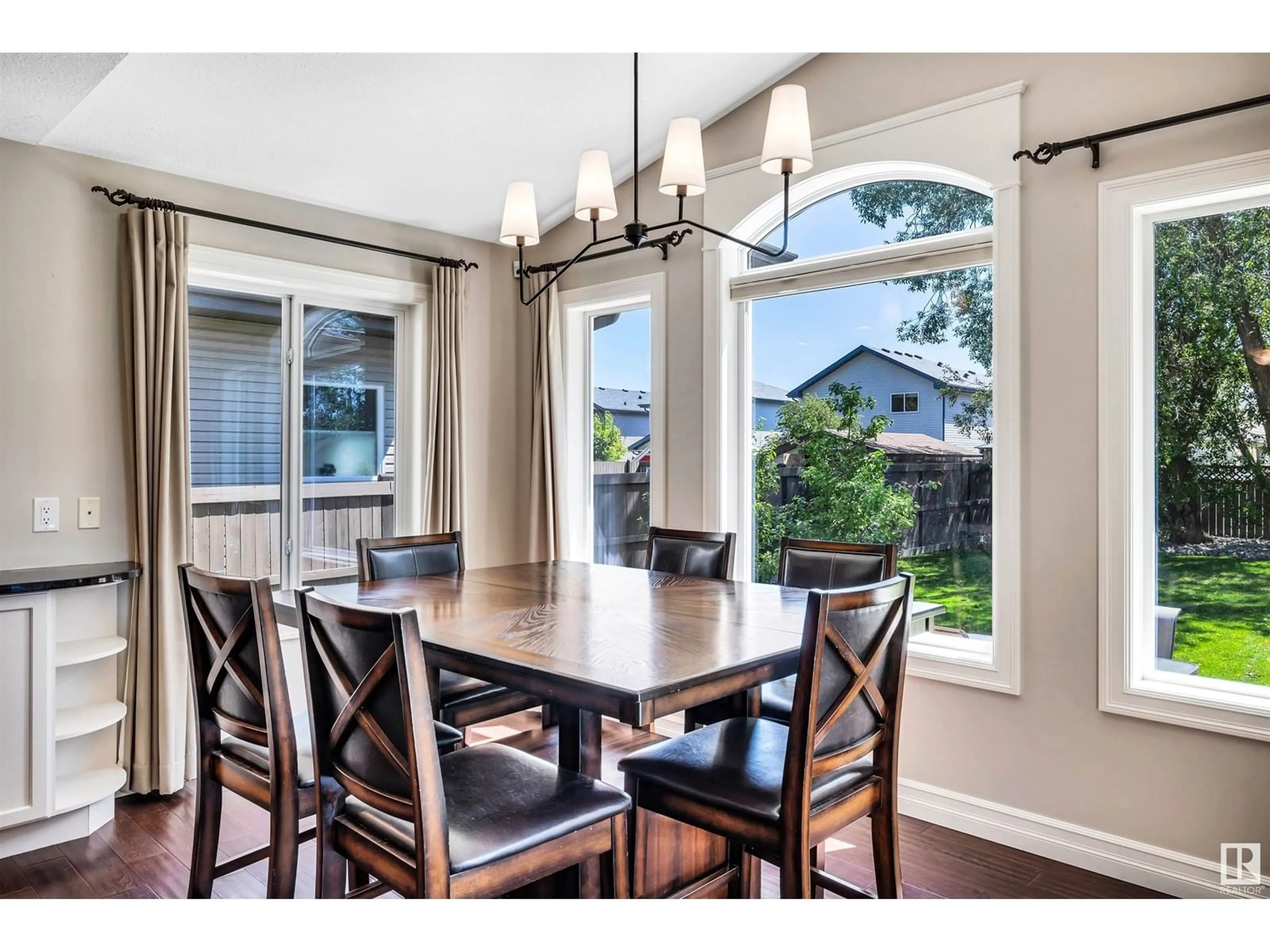 Dining room, unknown for 8 NORRIS CR, St. Albert Alberta T8N7M1