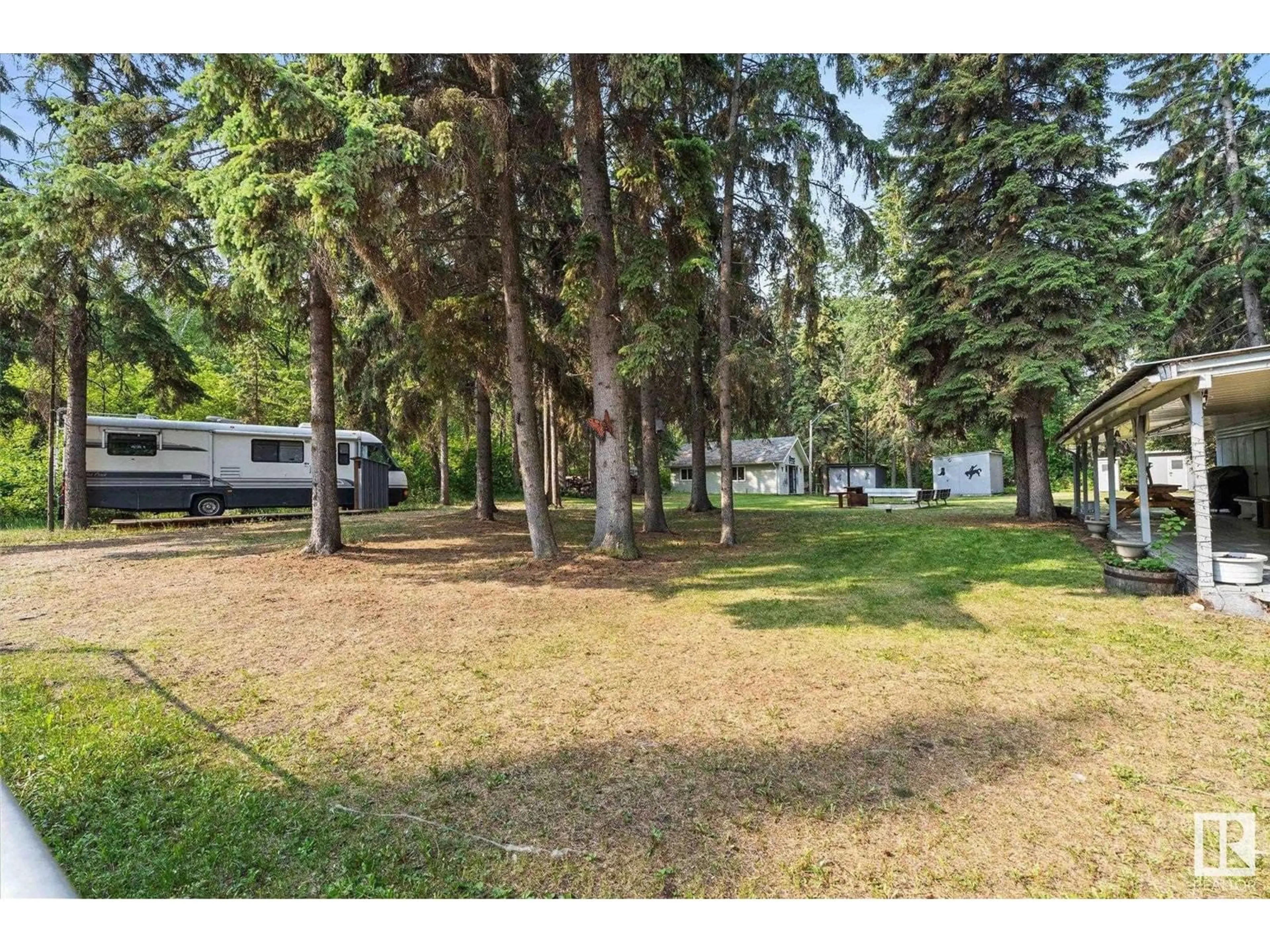 A pic from outside/outdoor area/front of a property/back of a property/a pic from drone, forest/trees view for #314 & 315 - 55230 RGE ROAD 10, Rural Sturgeon County Alberta T8R0K4