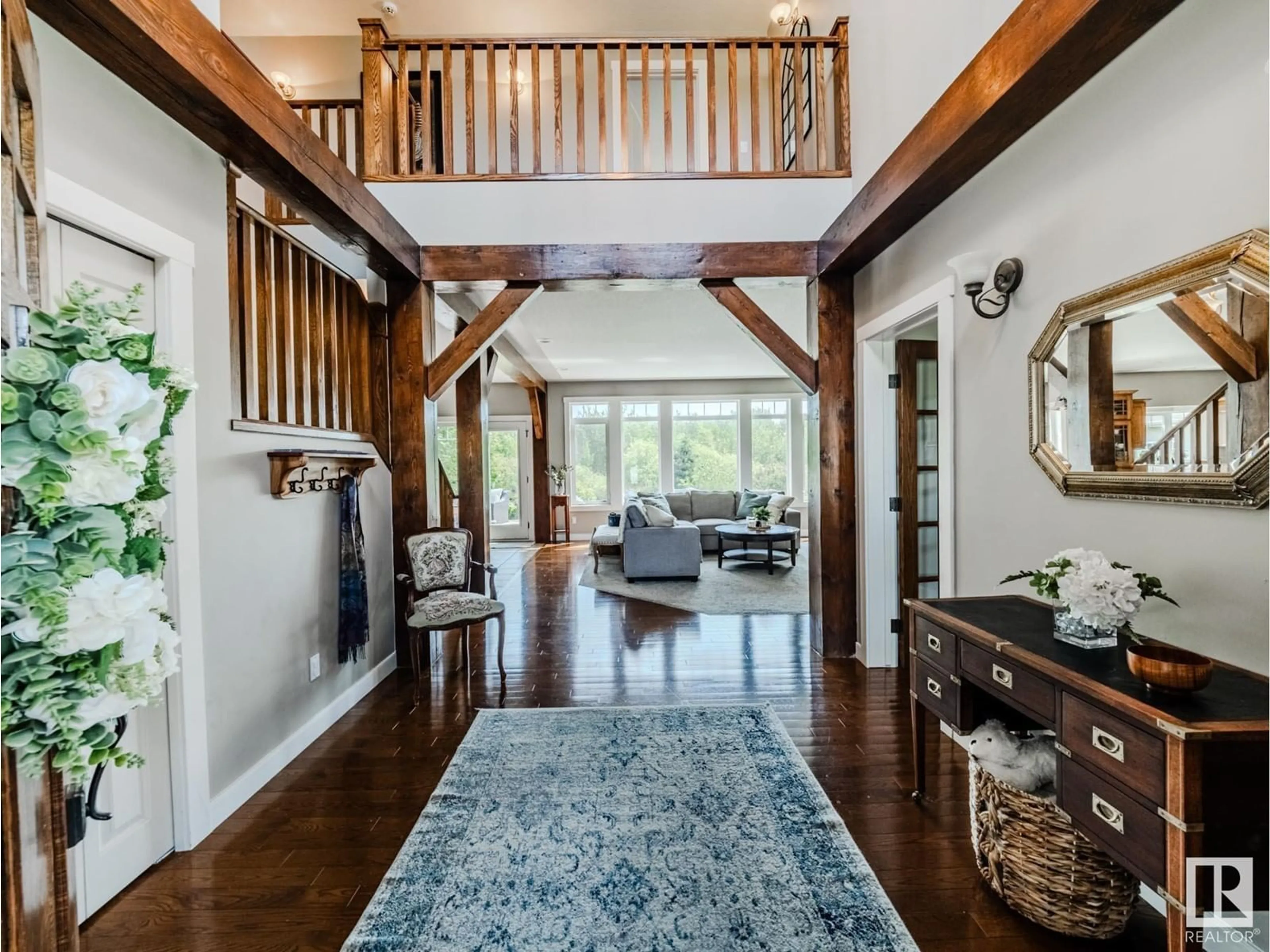 Indoor entryway for 17 WILLOW WY, Stony Plain Alberta T7Z2W2