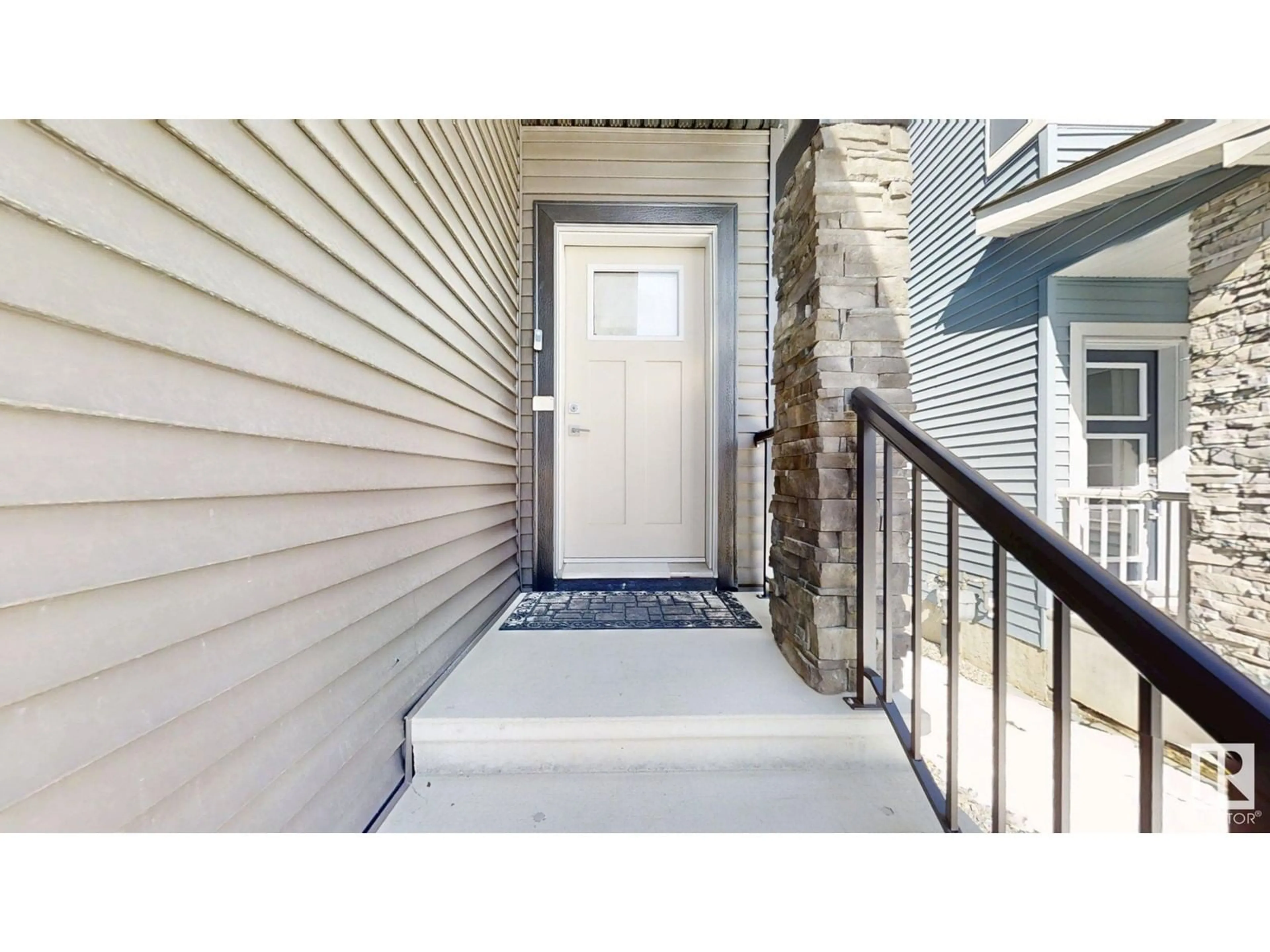 Unknown for 2378 KELLY CI, Edmonton Alberta T6W4K2