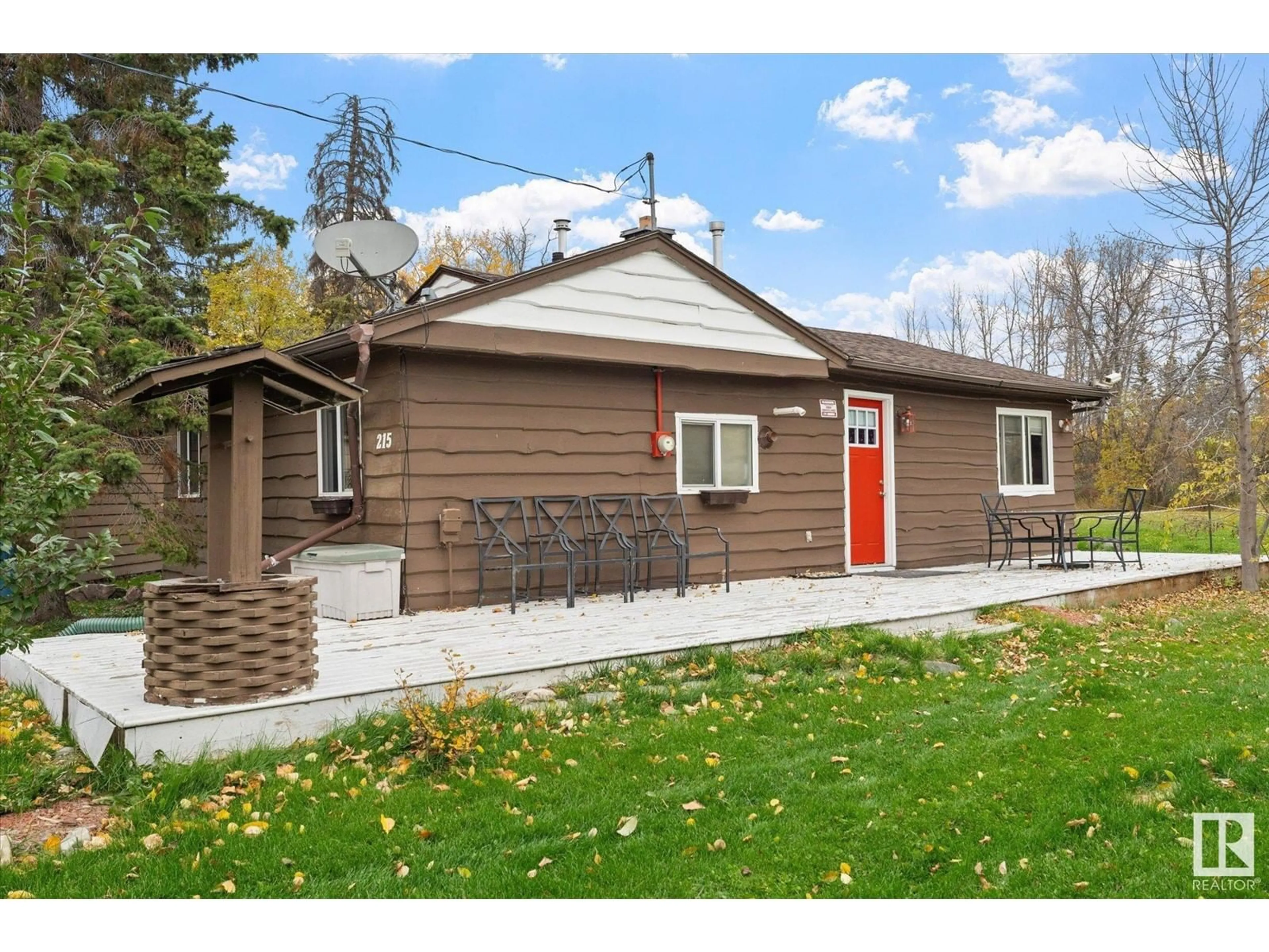 Home with vinyl exterior material, street for 215 2ND STREET, Rural Lac Ste. Anne County Alberta T0E1A0