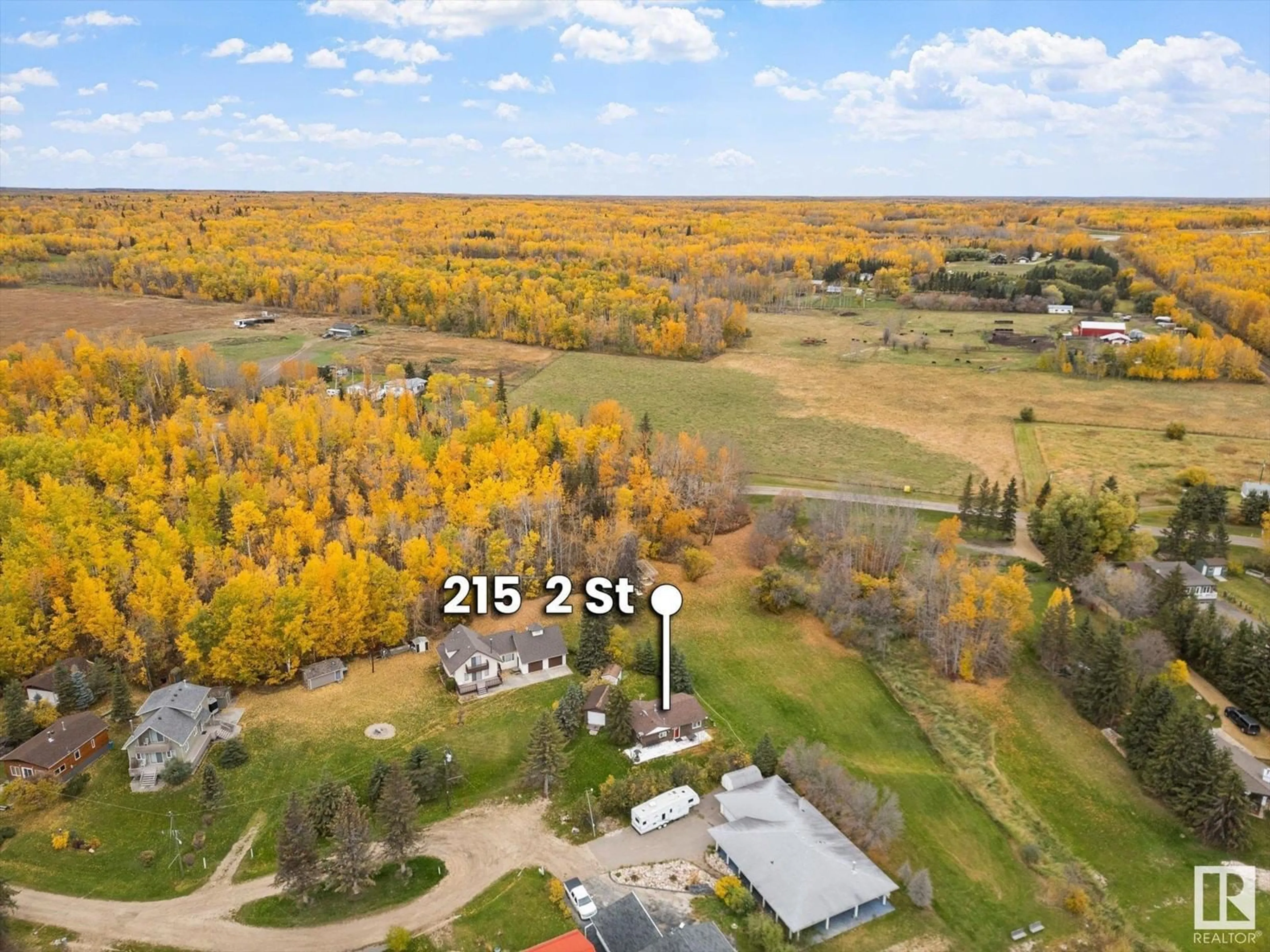 A pic from outside/outdoor area/front of a property/back of a property/a pic from drone, unknown for 215 2ND STREET, Rural Lac Ste. Anne County Alberta T0E1A0