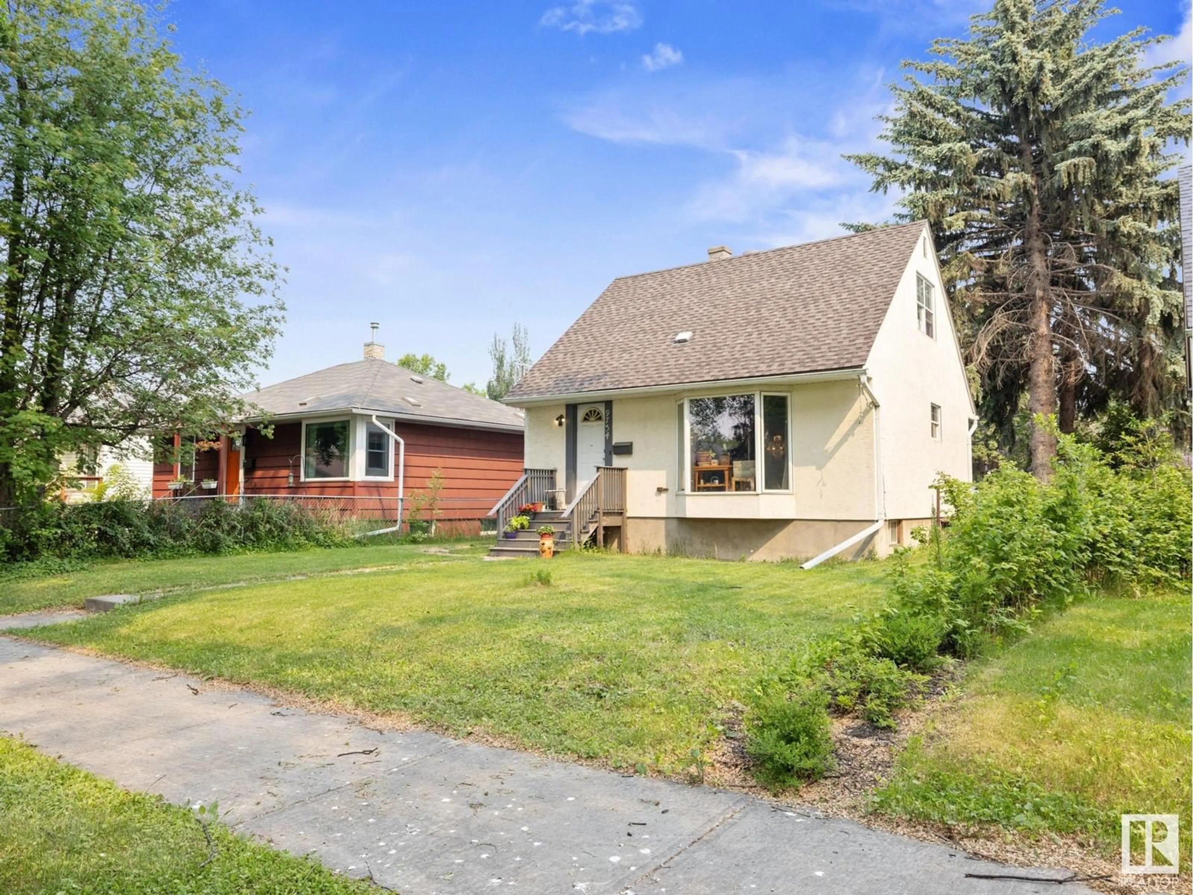 Unknown for 9734 71 AV, Edmonton Alberta T6E0W6