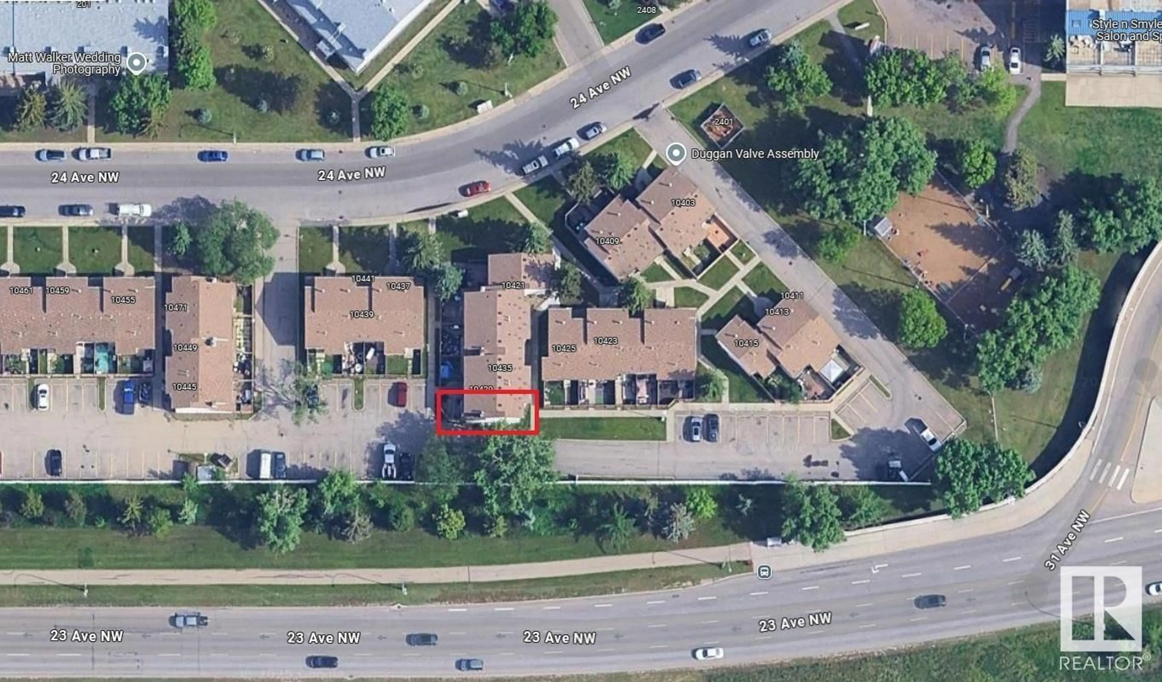 A pic from outside/outdoor area/front of a property/back of a property/a pic from drone, street for 10427 24 AV, Edmonton Alberta T6J4S2