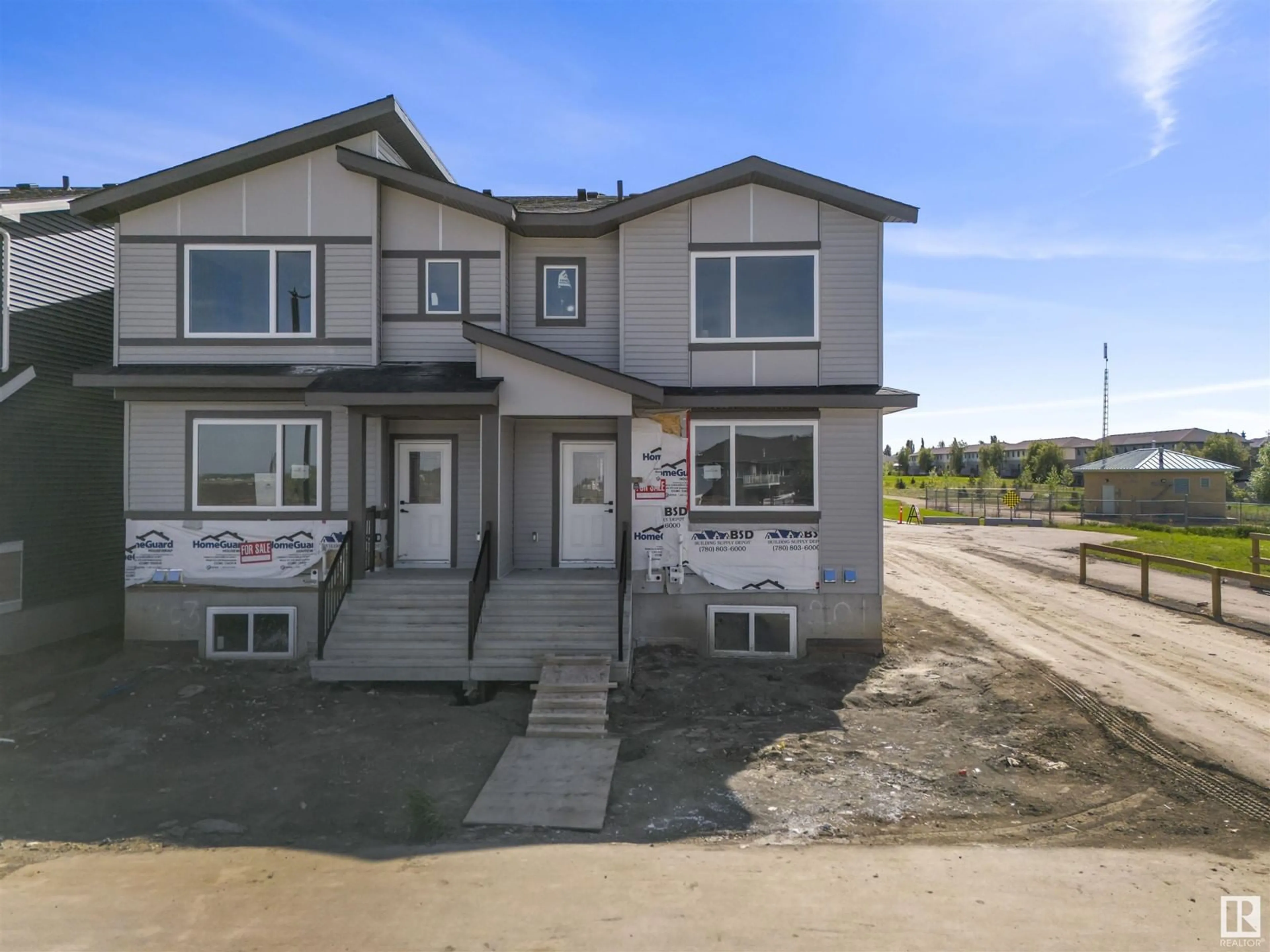 Unknown for 203 DEER VALLEY DR, Leduc Alberta T9E1S8