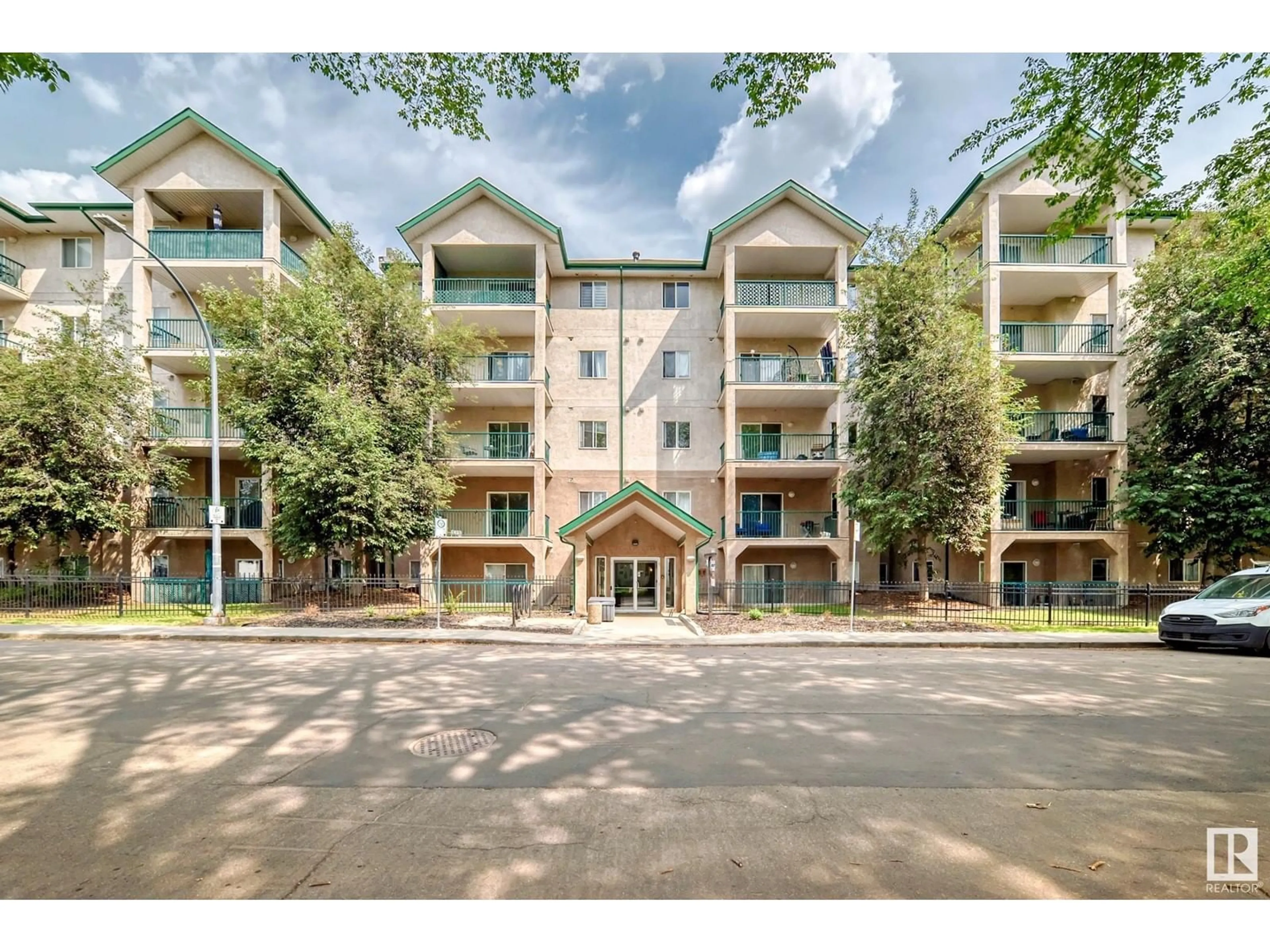A pic from outside/outdoor area/front of a property/back of a property/a pic from drone, unknown for #306 - 11325 83 ST, Edmonton Alberta T5B4W5