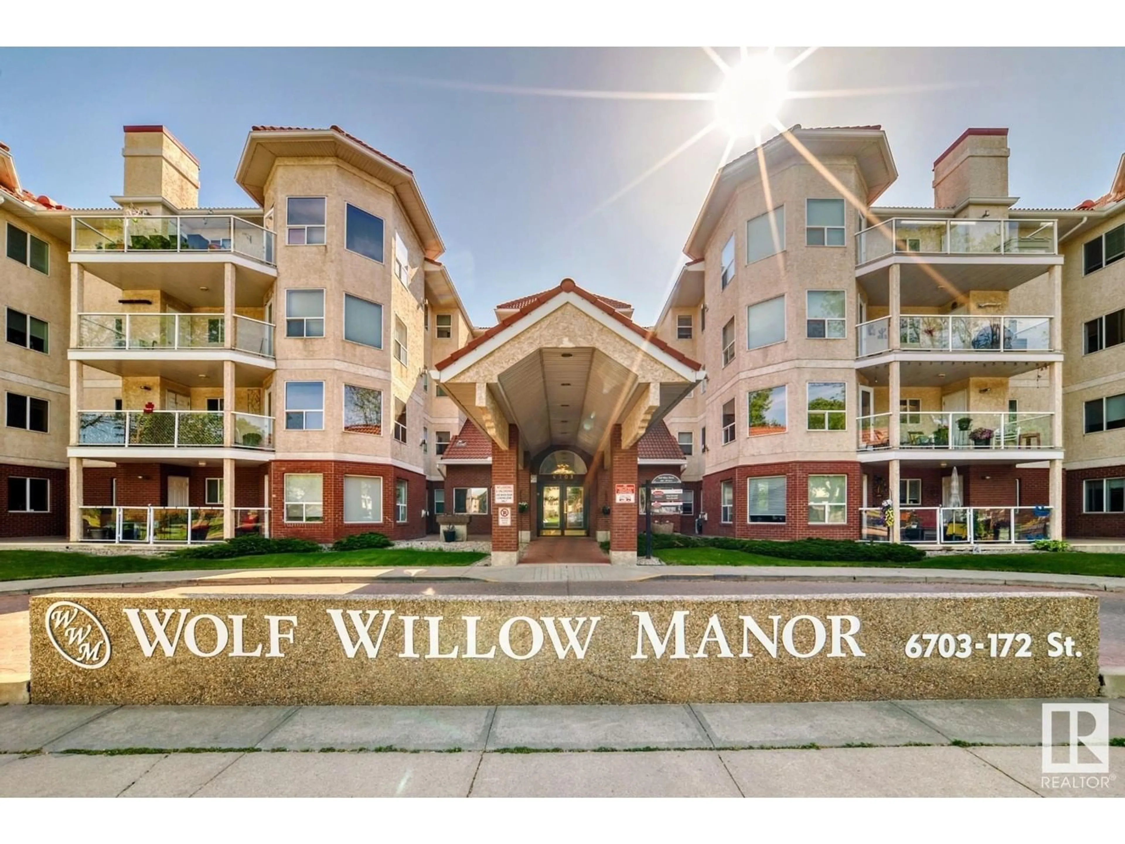 Indoor foyer for #123 - 6703 172 ST, Edmonton Alberta T5T6H9