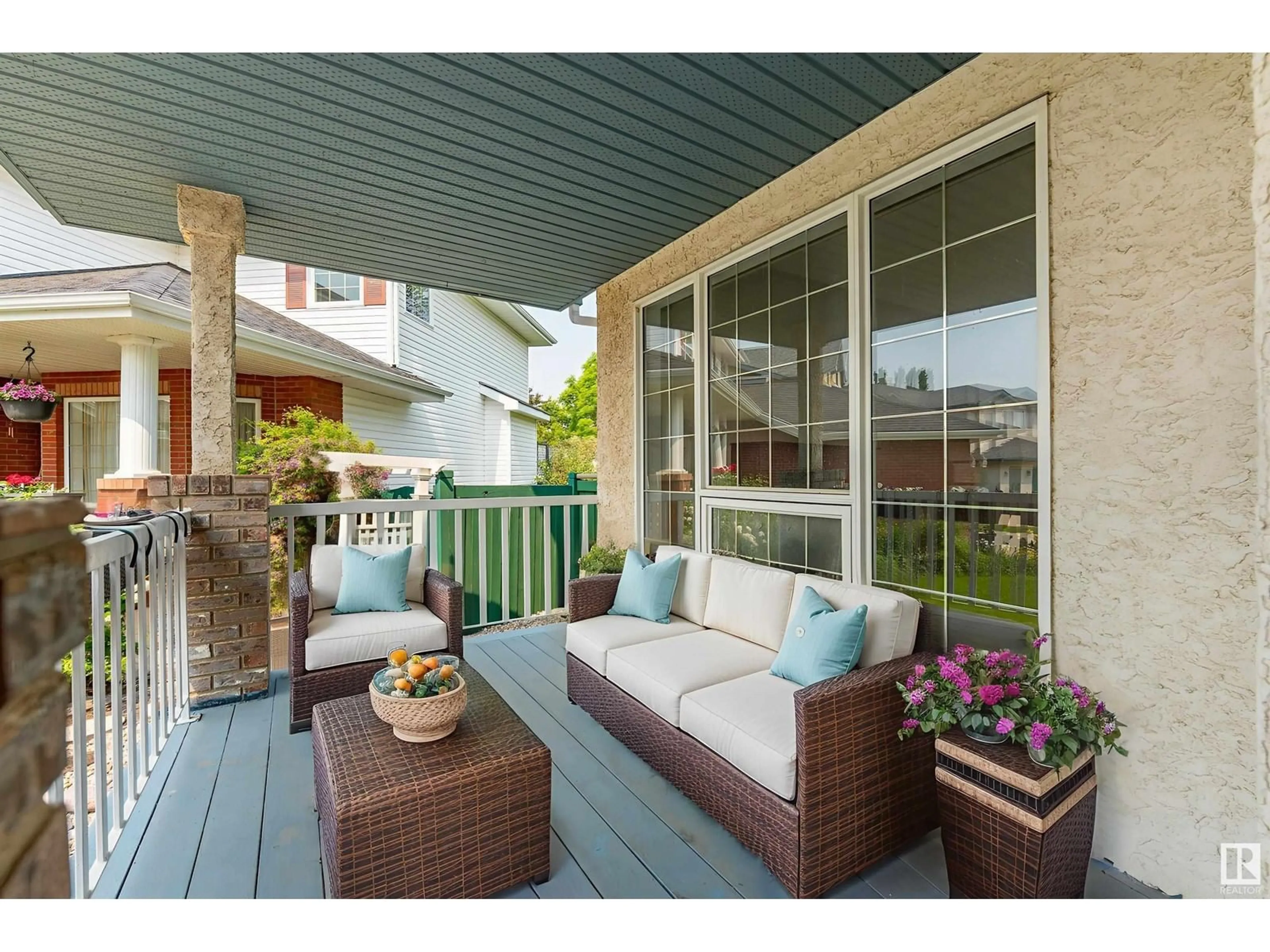 Patio, water/lake/river/ocean view for 2006 HADDOW DR, Edmonton Alberta T6R2P2