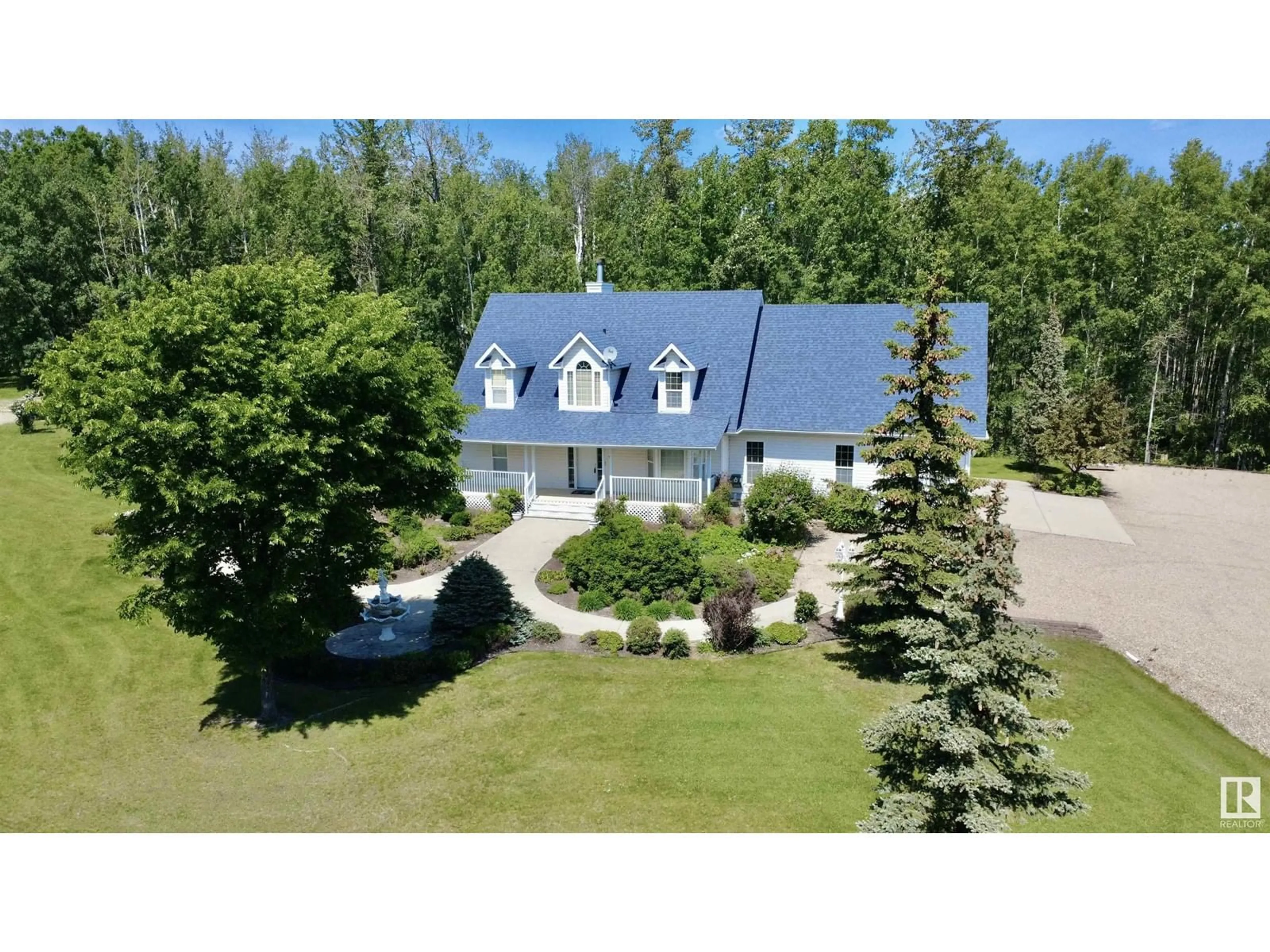 A pic from outside/outdoor area/front of a property/back of a property/a pic from drone, unknown for 49022B RR 73, Rural Brazeau County Alberta T7A2A2