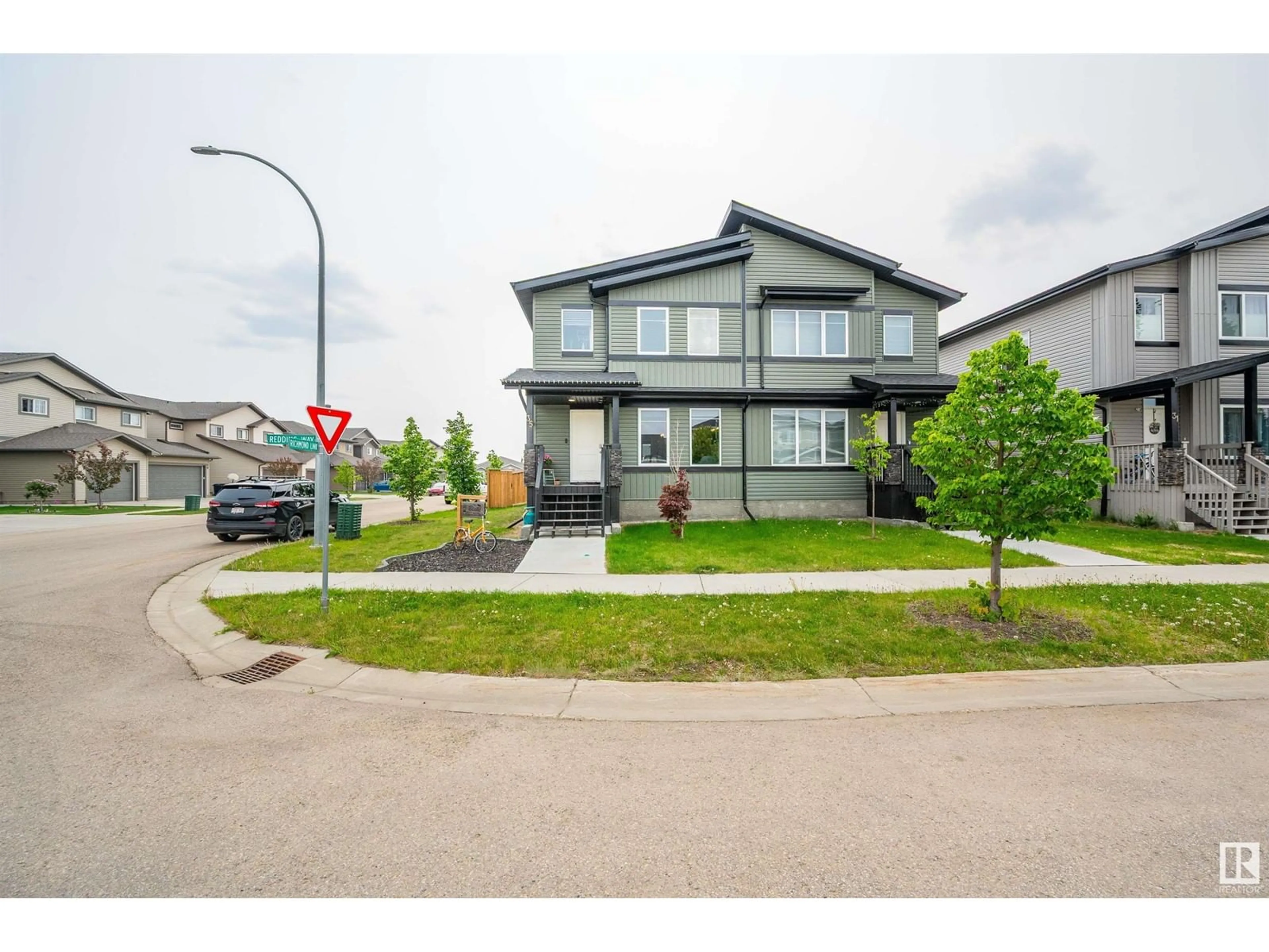 Unknown for 35 REDDING WY, Fort Saskatchewan Alberta T8L0S7