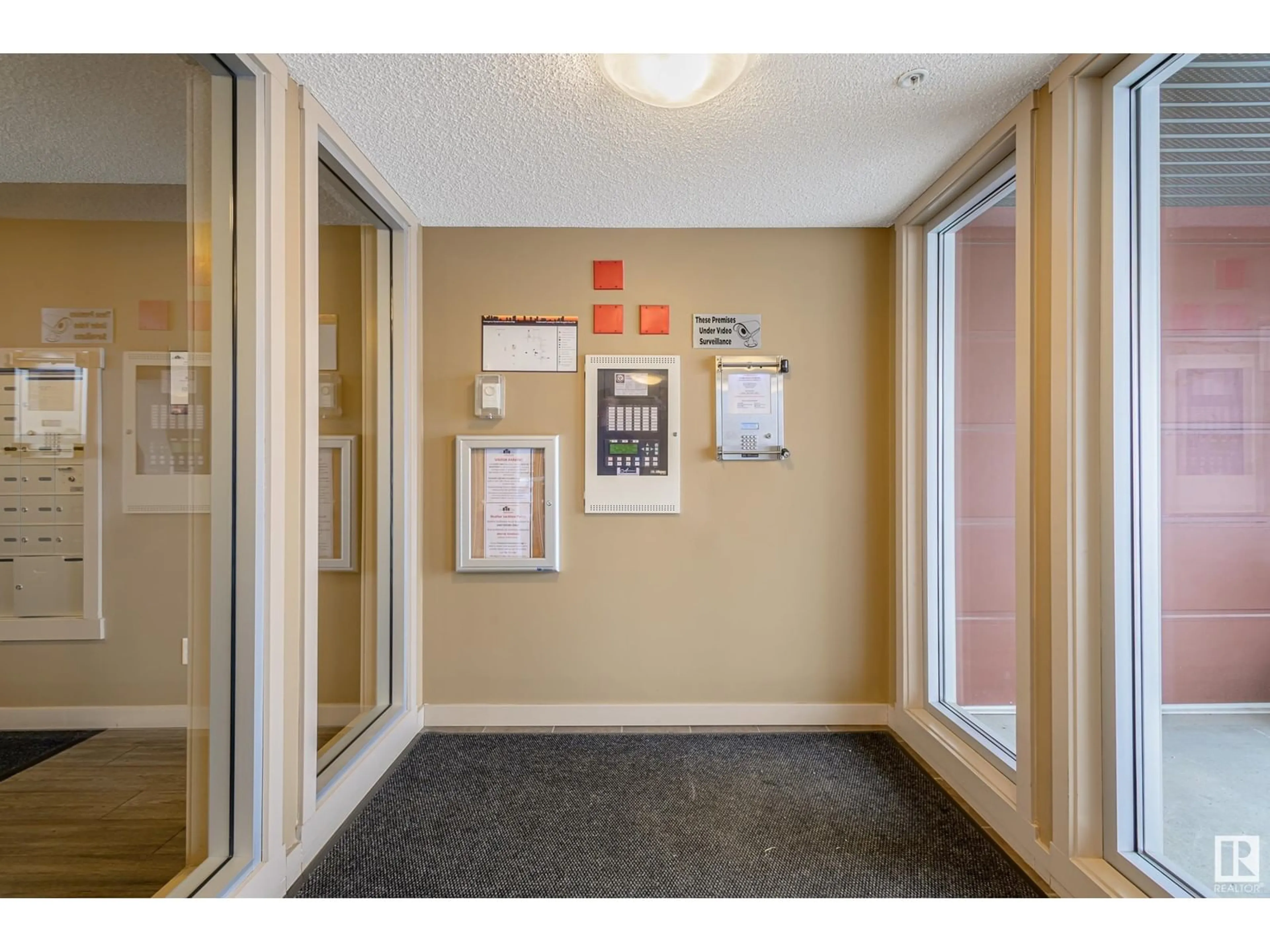 Indoor foyer for 201 - 5390 CHAPPELLE RD, Edmonton Alberta T6W3K7