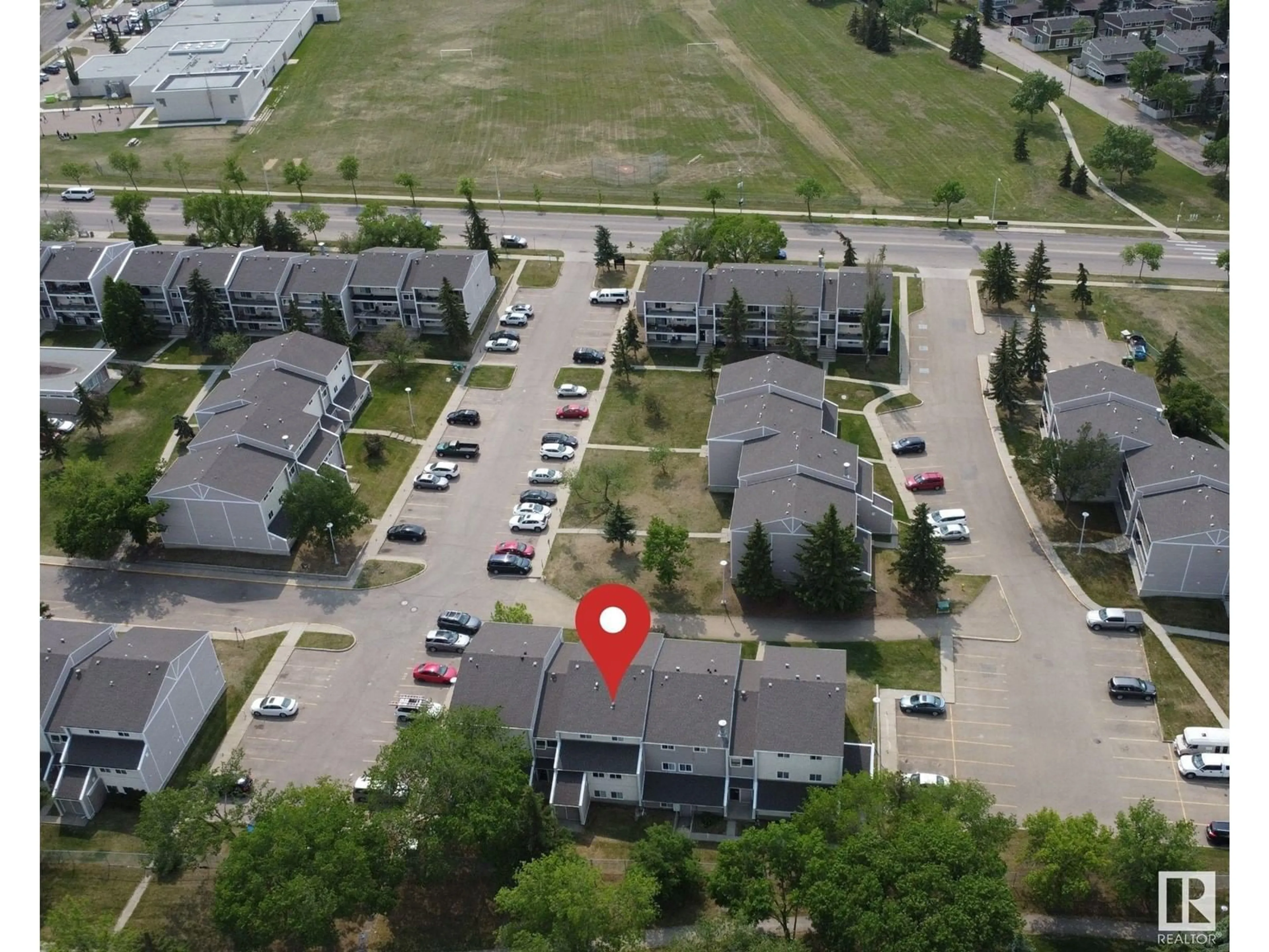 A pic from outside/outdoor area/front of a property/back of a property/a pic from drone, unknown for #4 - 3839 76 ST, Edmonton Alberta T6K2P9