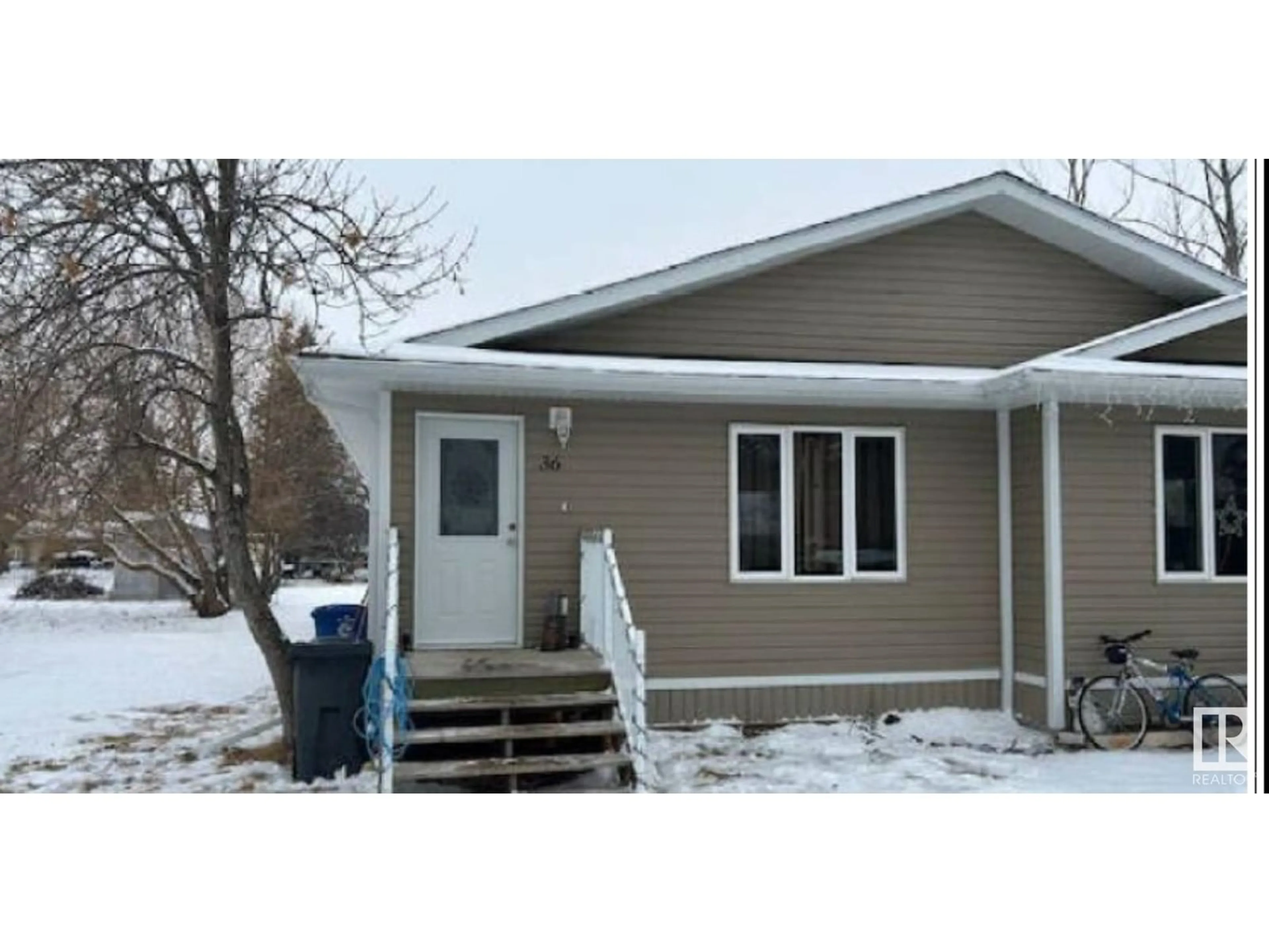 Unknown for 7 - 36 320 AV, Three Hills Alberta T0M2A0