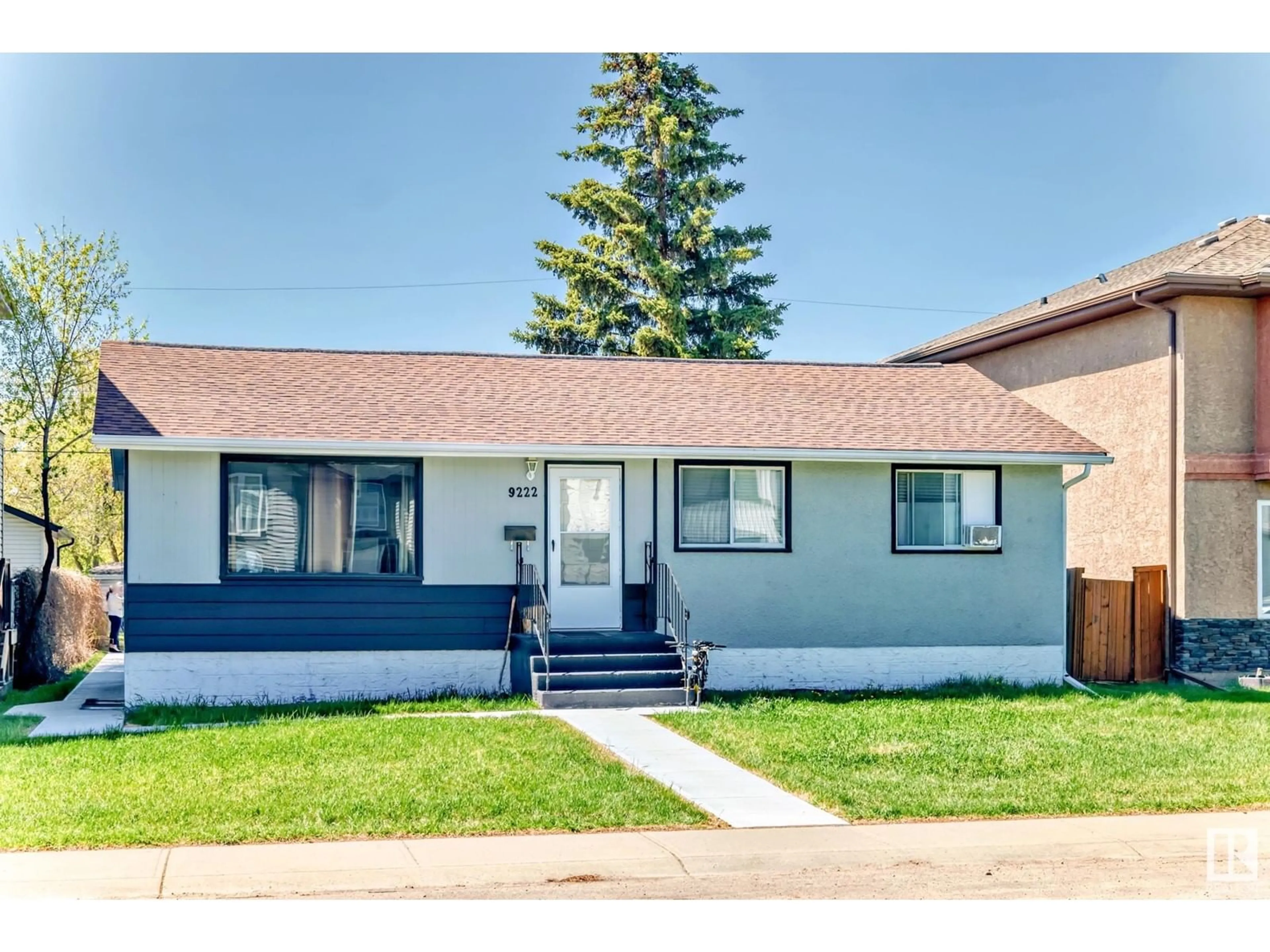 Home with vinyl exterior material, street for NW - 9222 154 ST, Edmonton Alberta T5R1T5