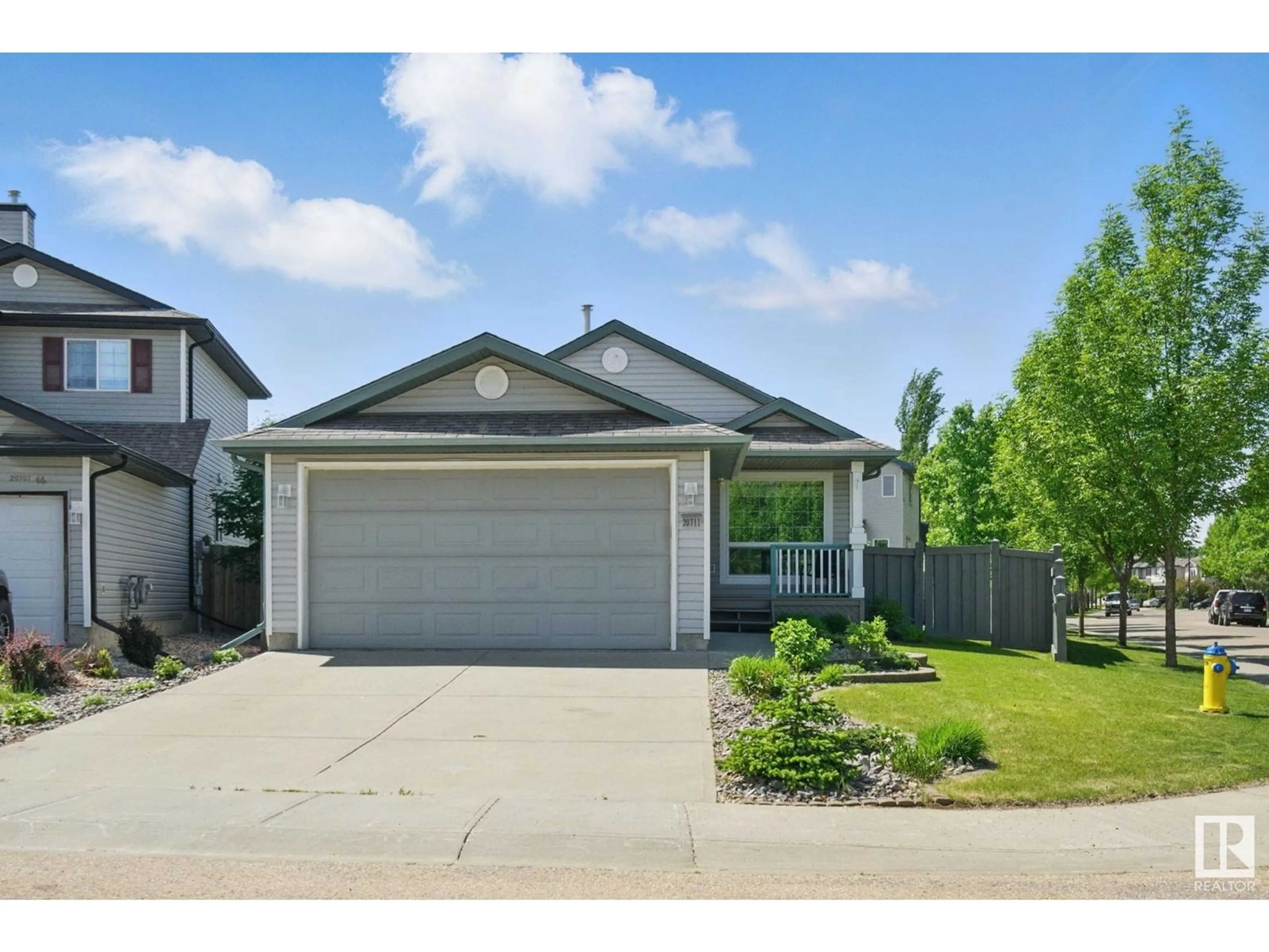 Unknown for 20711 46 AV NW, Edmonton Alberta T6M0C2