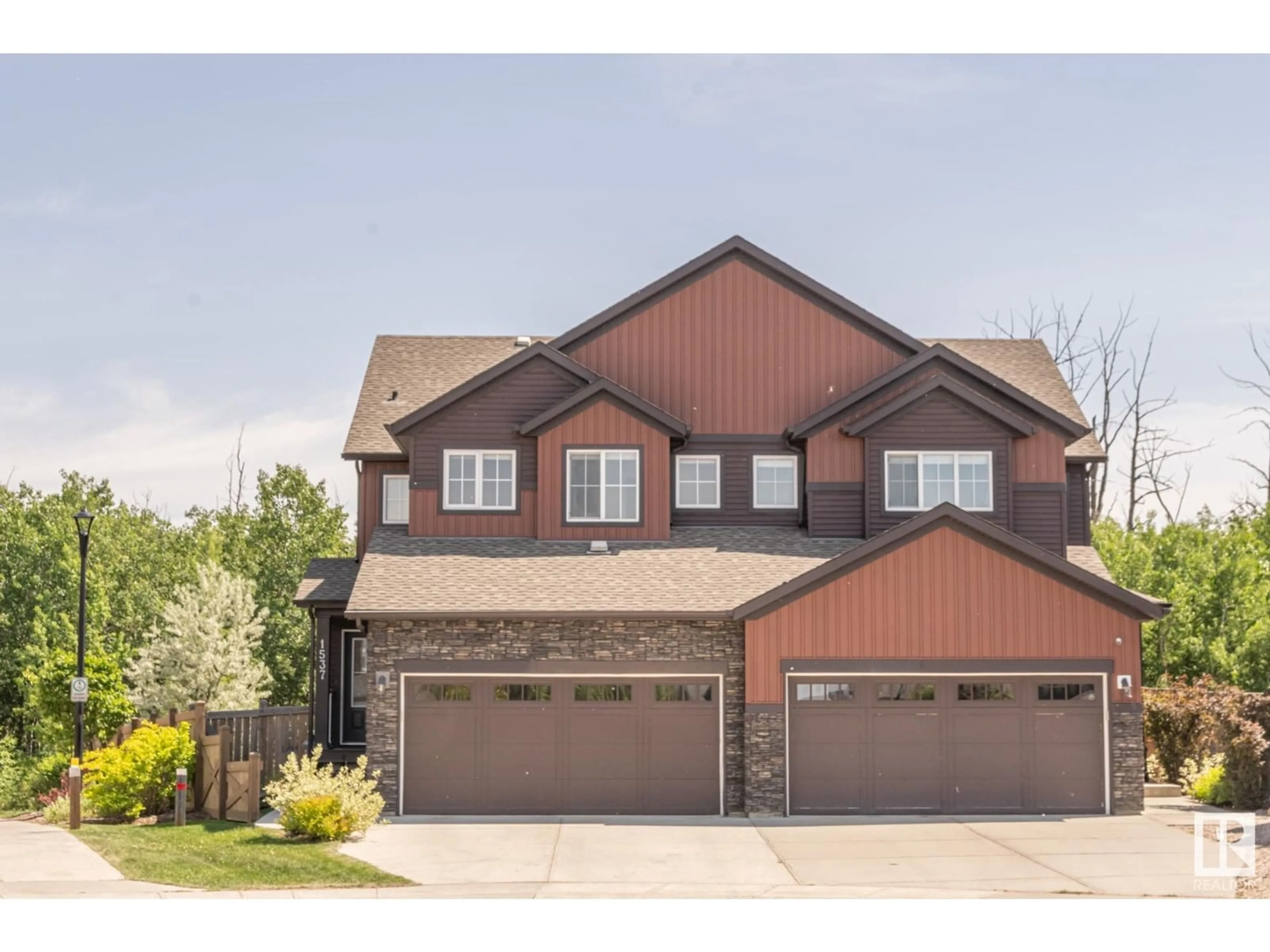 Unknown for 1537 GRAYDON HILL SW, Edmonton Alberta T6W3C7