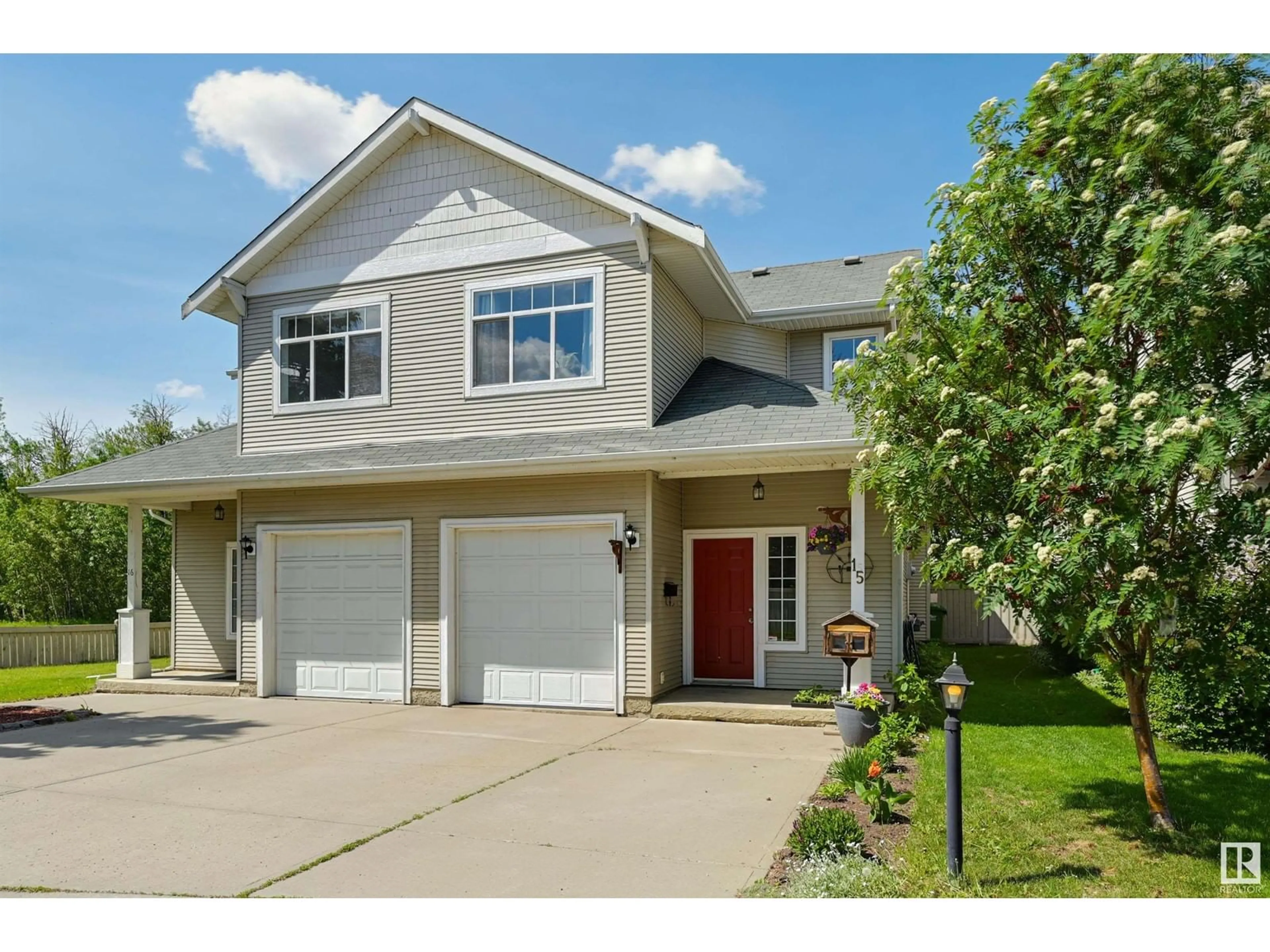 Home with vinyl exterior material, street for #15 - 30 LEVASSEUR RD, St. Albert Alberta T8N7A6