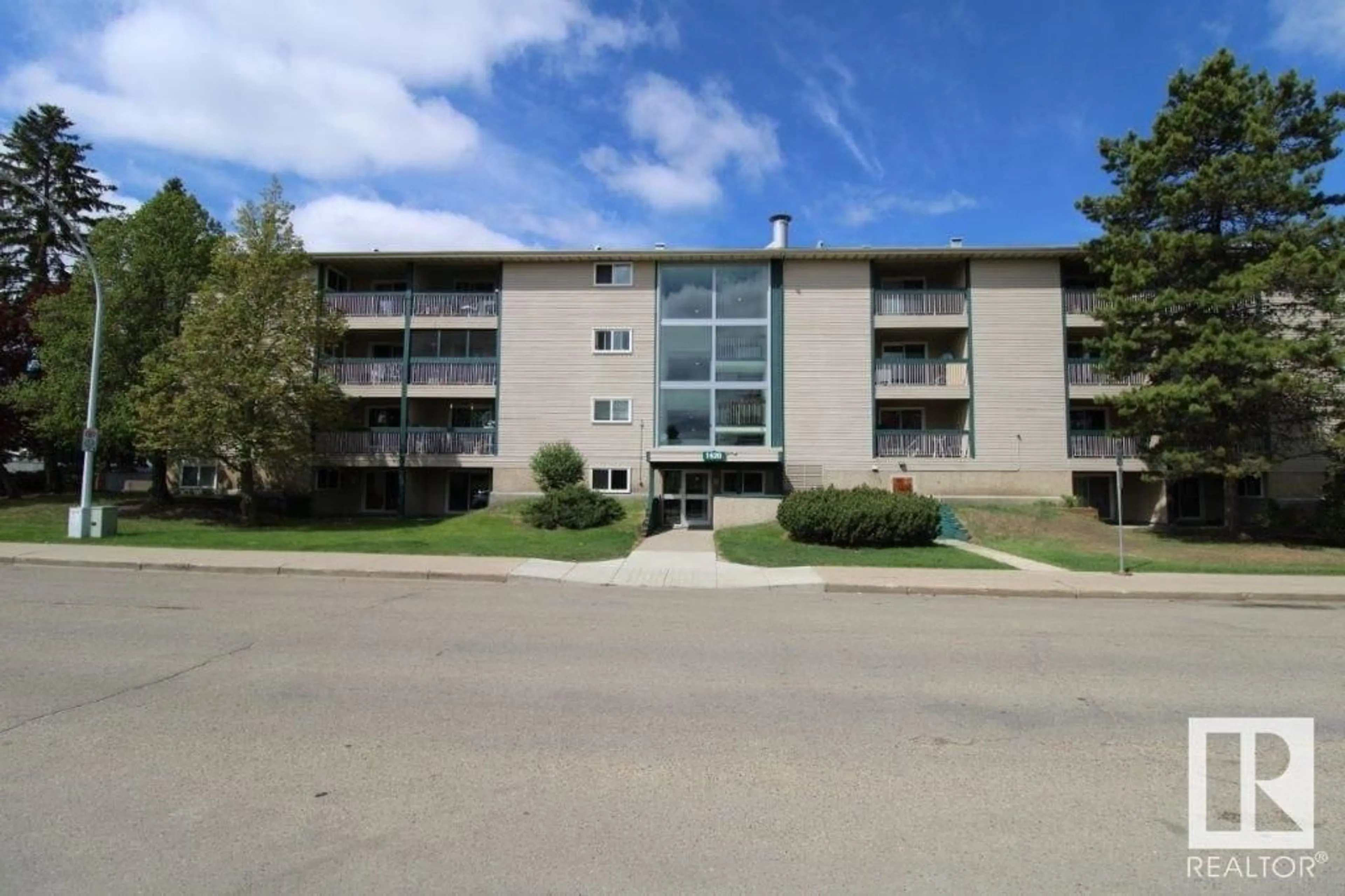 Unknown for #104 - 1620 48 ST, Edmonton Alberta T6L5P1