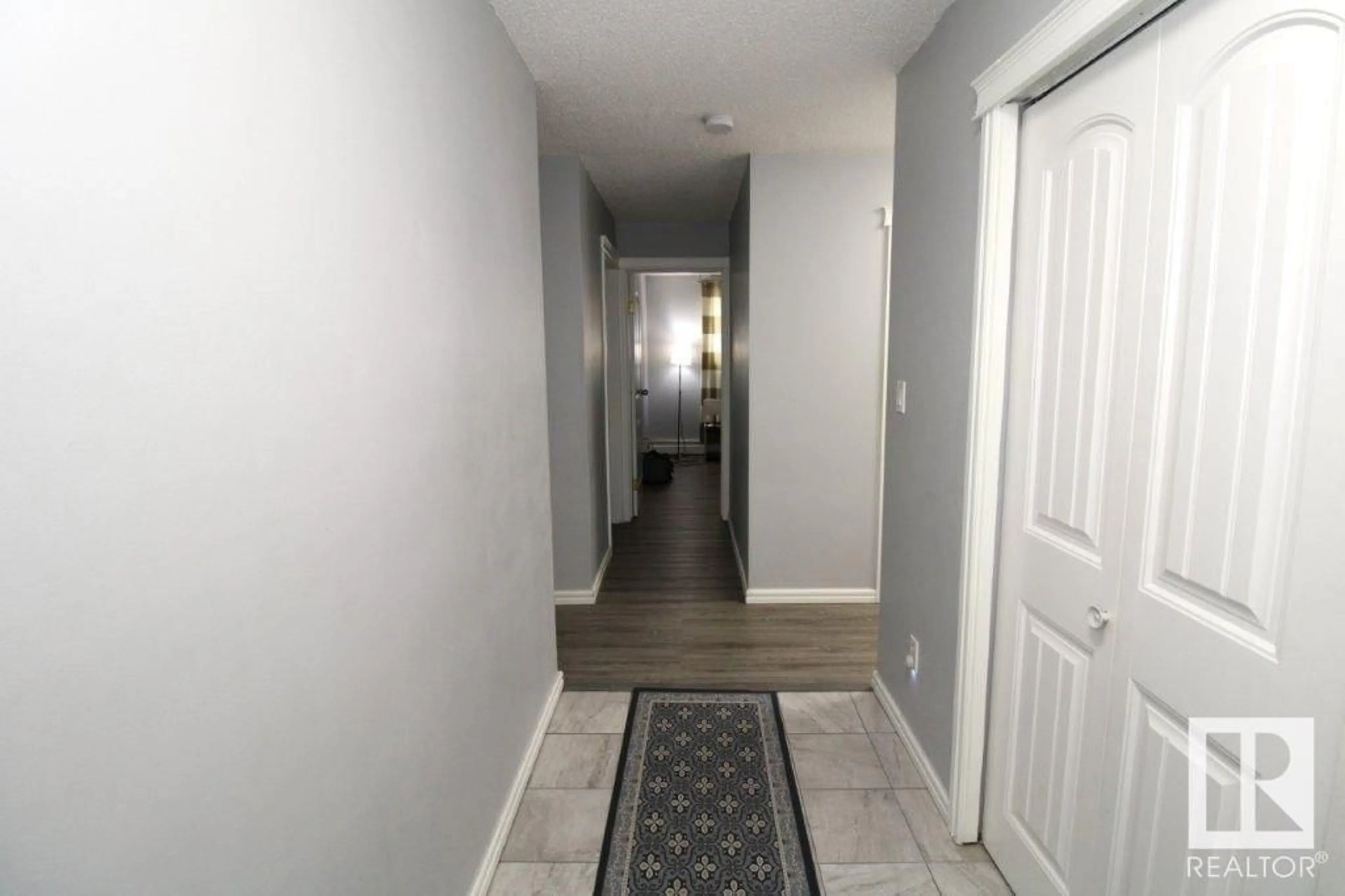 Unknown for #104 - 1620 48 ST, Edmonton Alberta T6L5P1