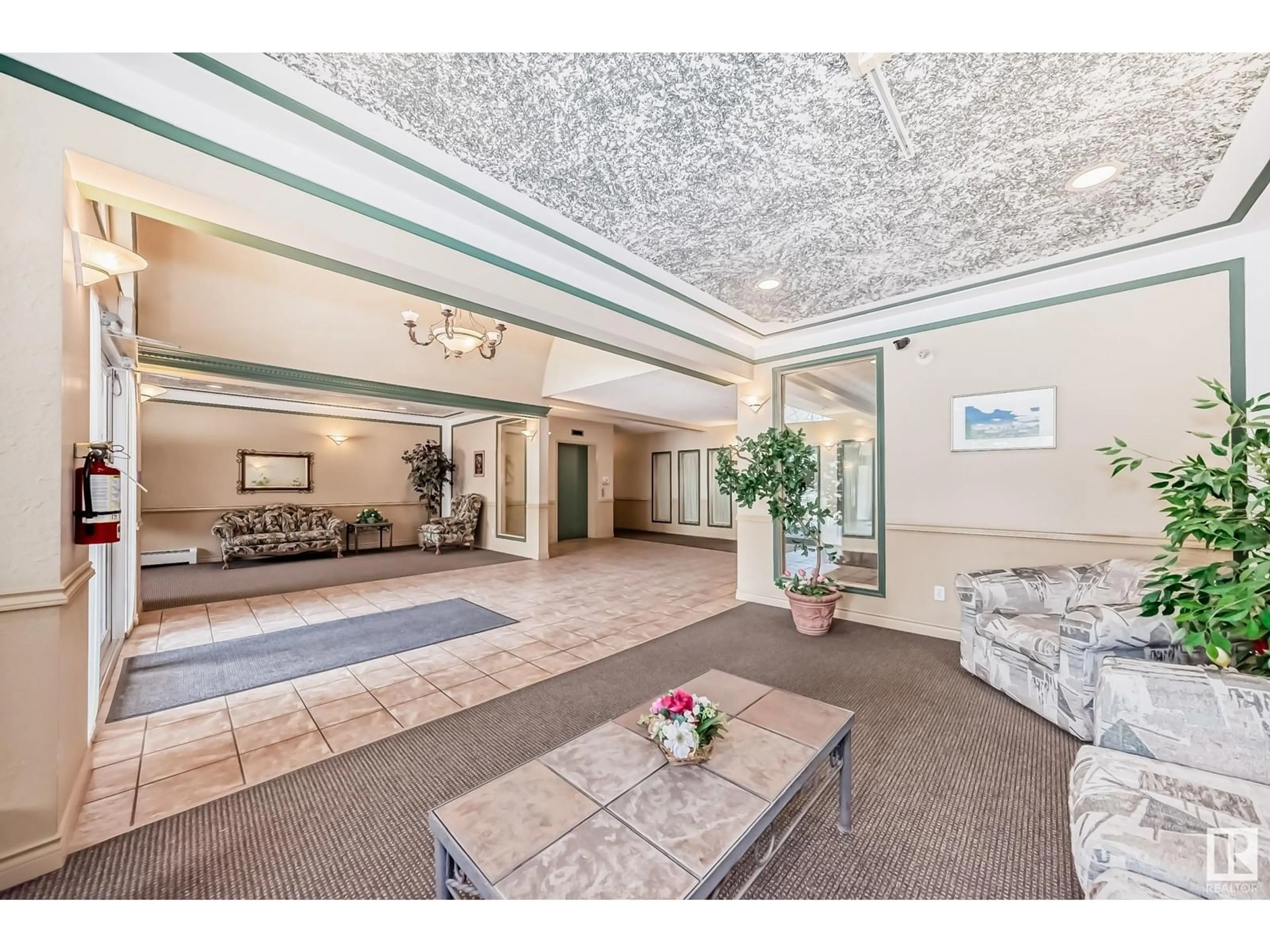 Lobby for #303 - 911 RABBIT HILL RD, Edmonton Alberta T6R2S7