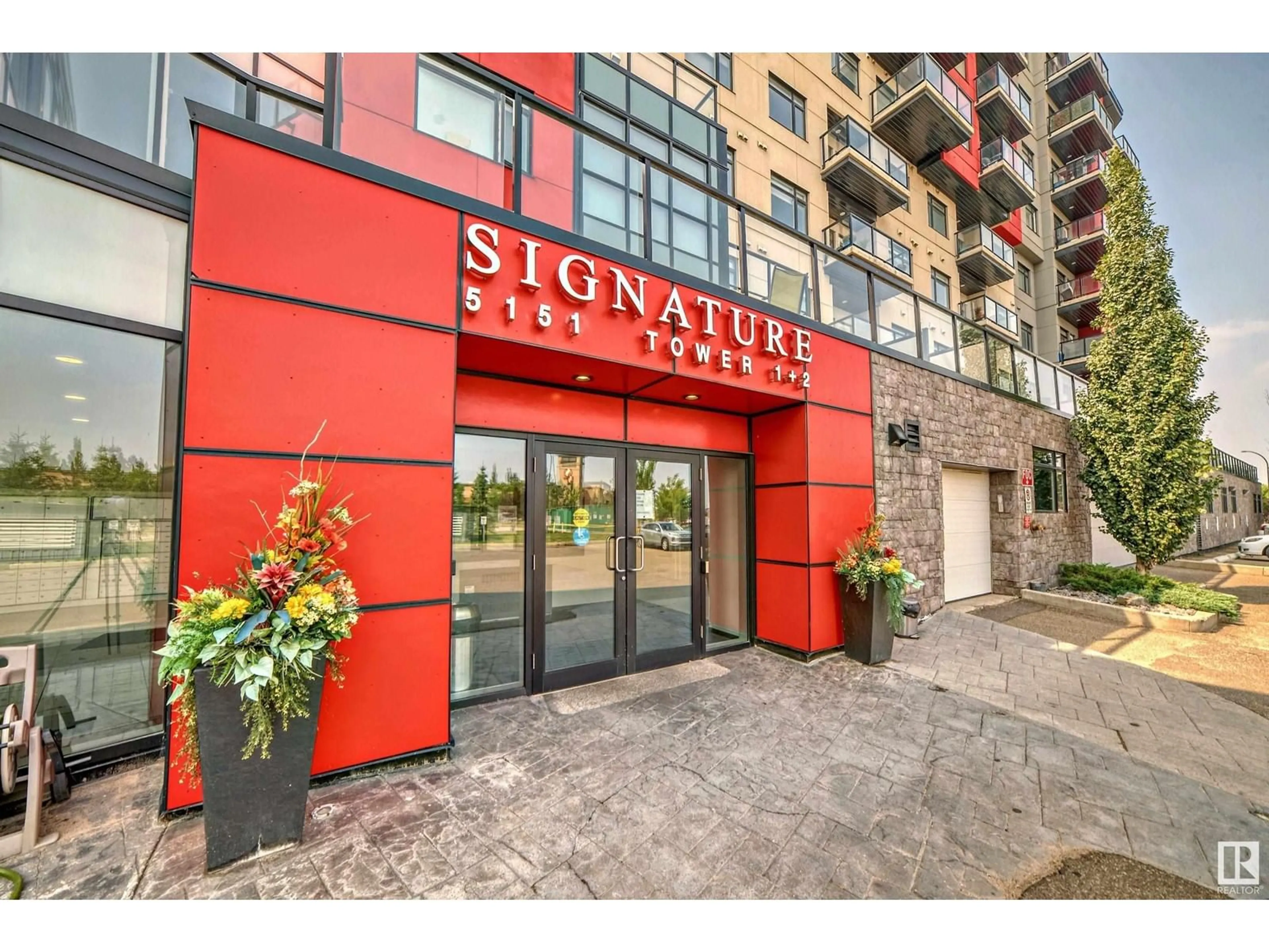 Indoor entryway for 5151 - 928 WINDERMERE BV, Edmonton Alberta T6W2K4