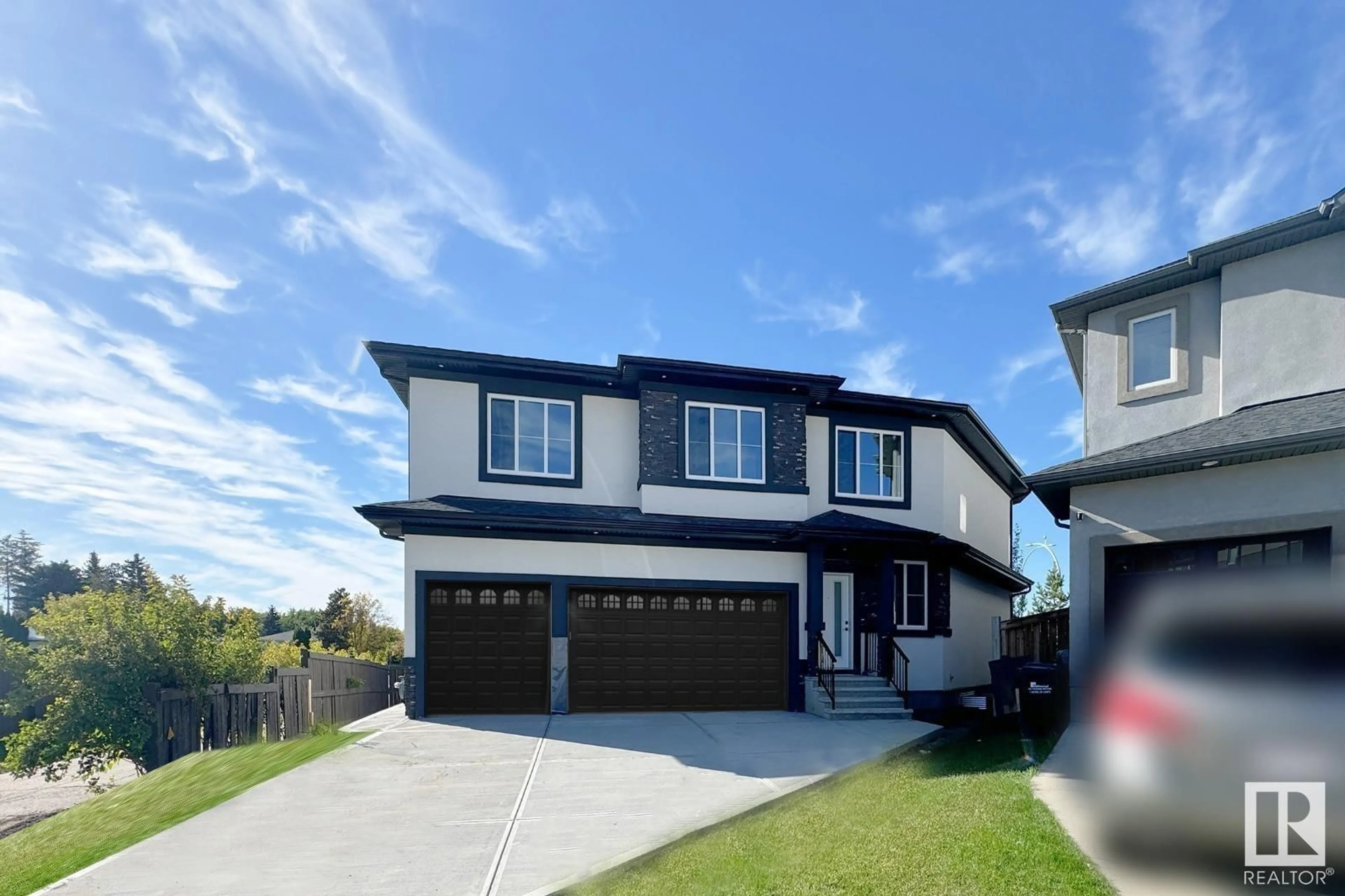 Home with vinyl exterior material, street for 9 GALLOWAY ST, Sherwood Park Alberta T8A4X6