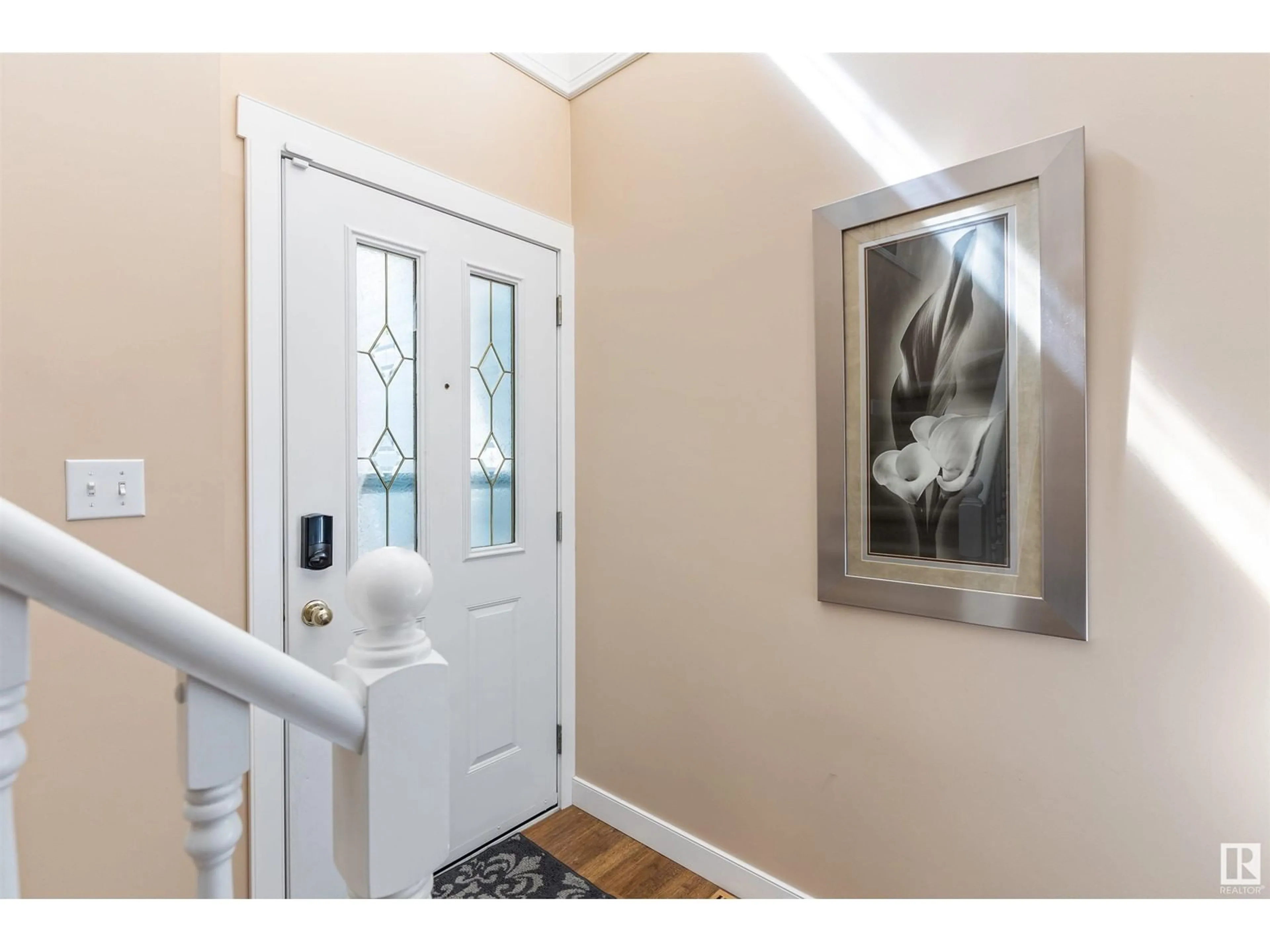 Indoor entryway for 3 - 34 POIRIER AV, St. Albert Alberta T8N6M6
