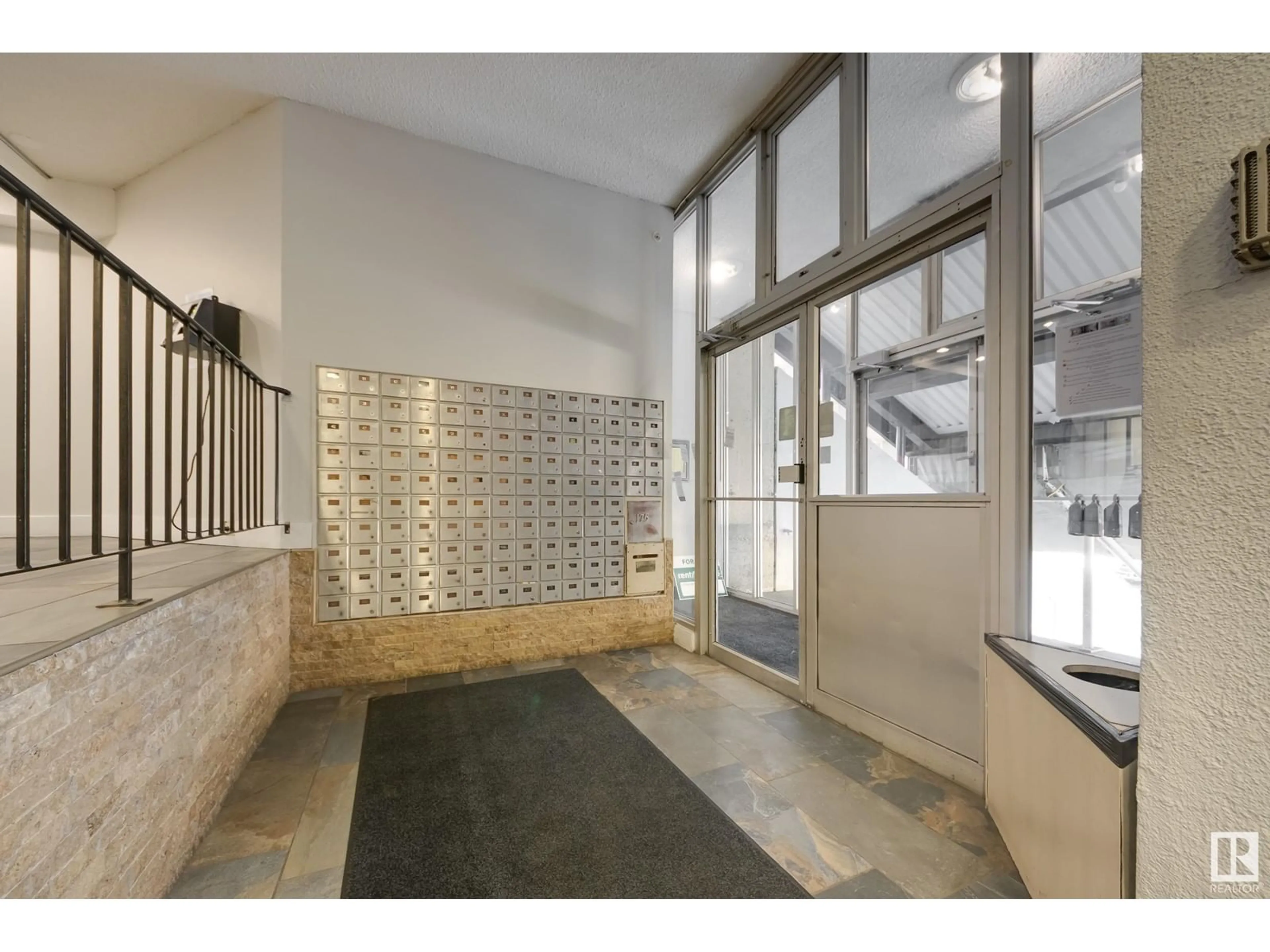 Indoor foyer for #32 - 8745 165 ST, Edmonton Alberta T5R2R7