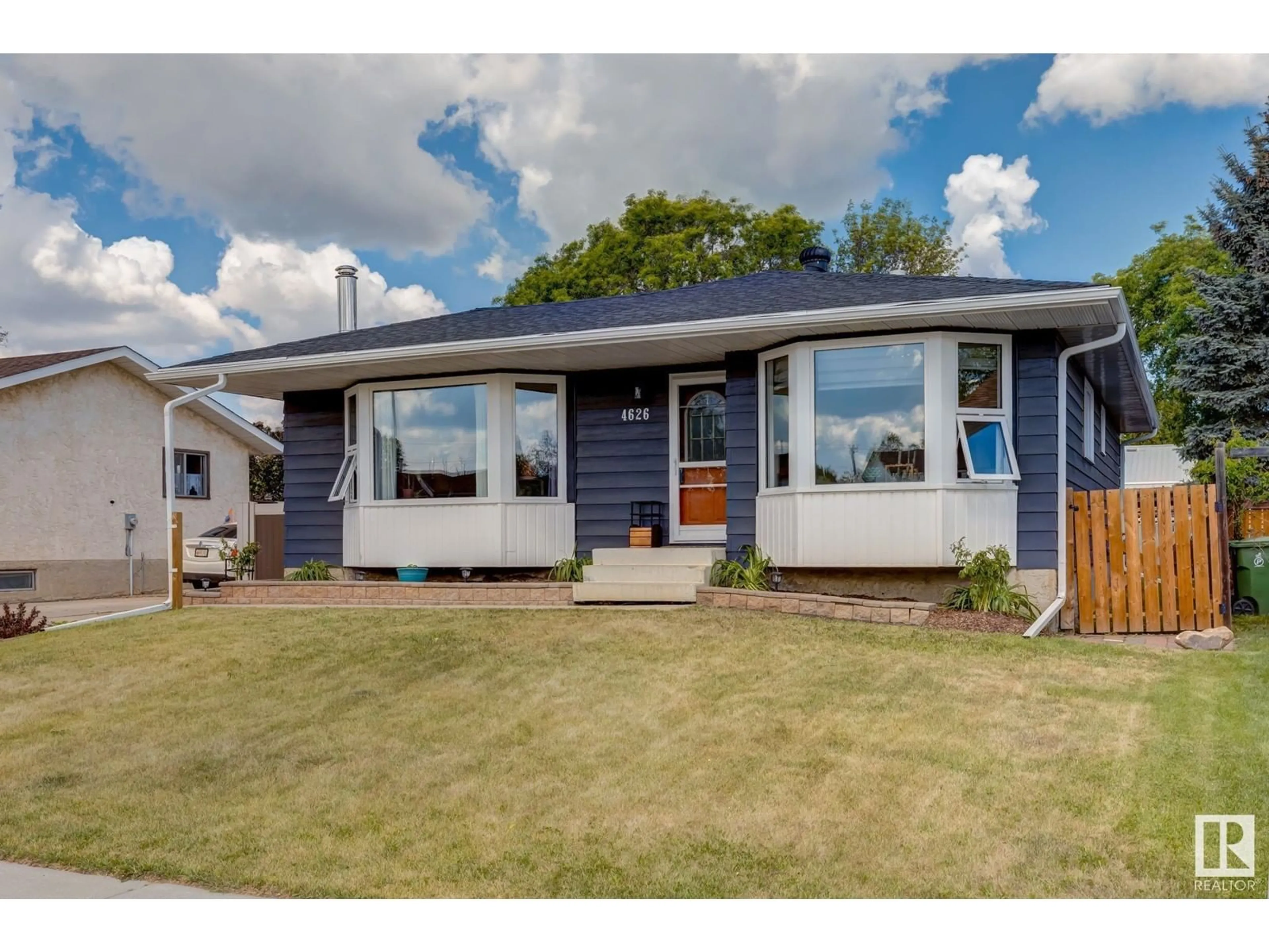 A pic from outside/outdoor area/front of a property/back of a property/a pic from drone, street for 4626 53 AV, Bruderheim Alberta T0B0S0