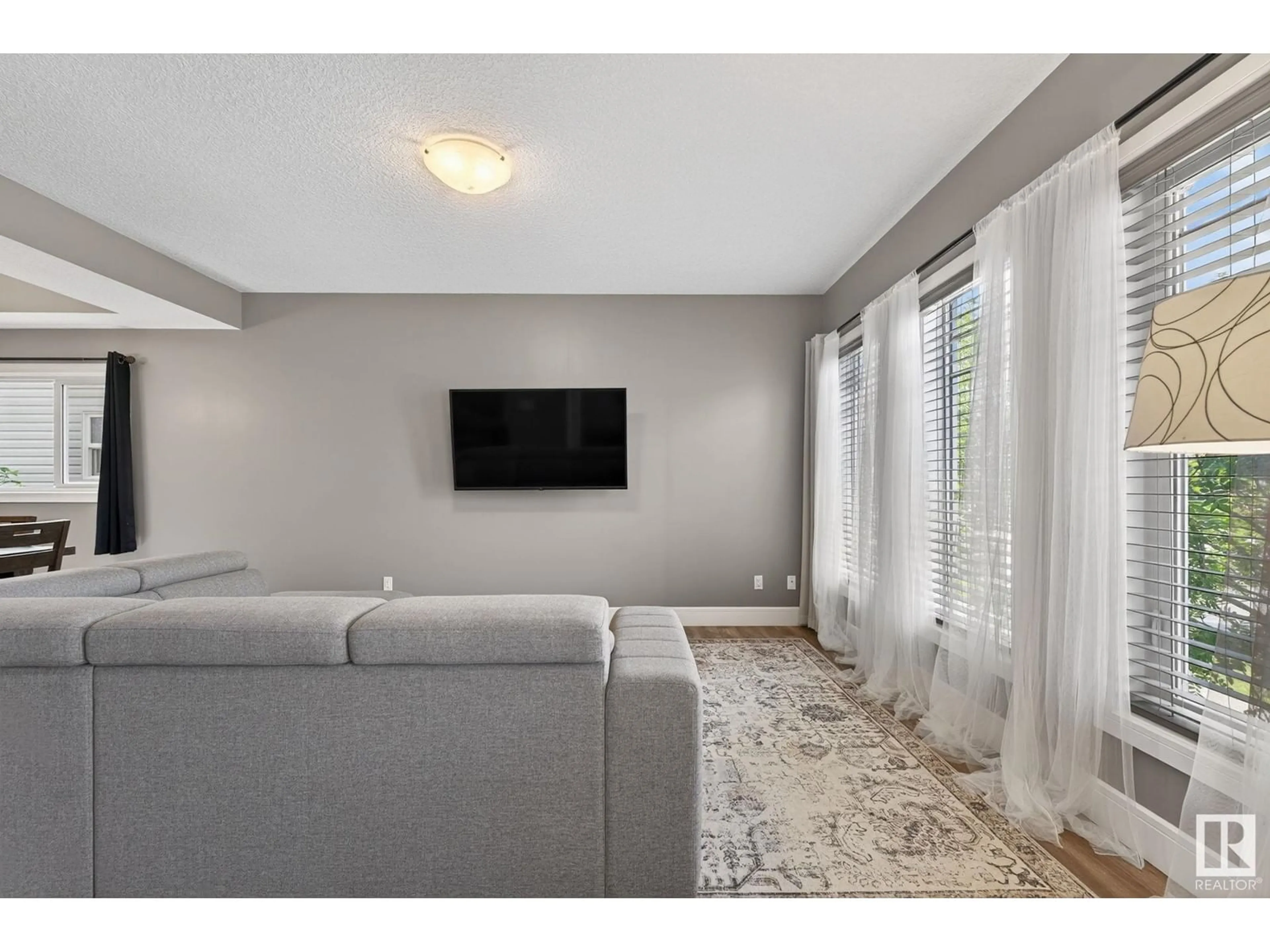 Living room with furniture, unknown for 61 DURRAND BN, Fort Saskatchewan Alberta T8L0N1