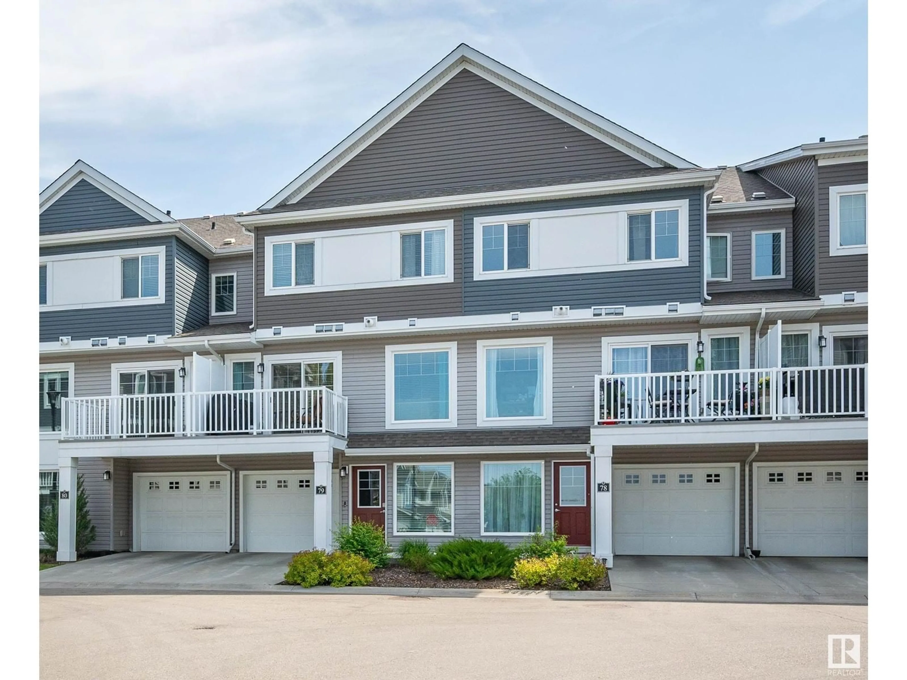 Home with vinyl exterior material, water/lake/river/ocean view for #79 - 1391 STARLING DR, Edmonton Alberta T5S0L3